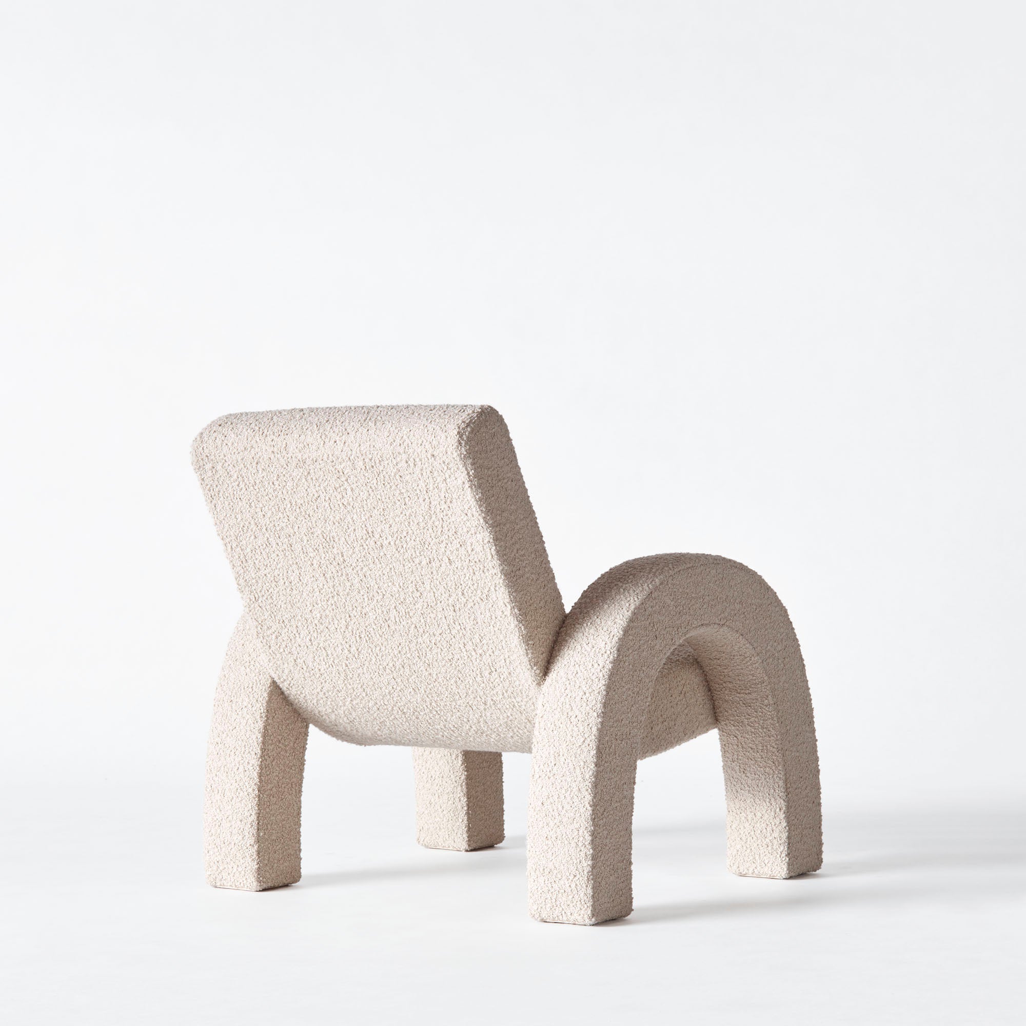 Beige boucle fauteuil ARCO