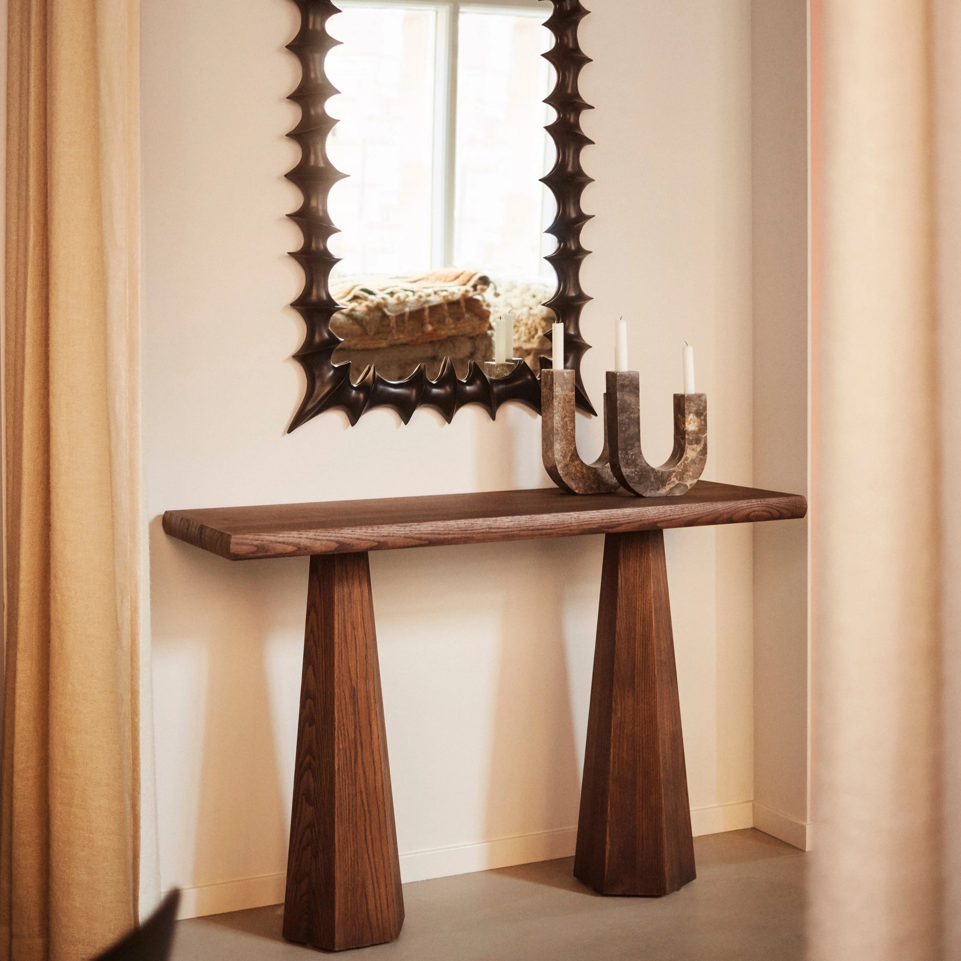 HEXAGON console made of ash wood