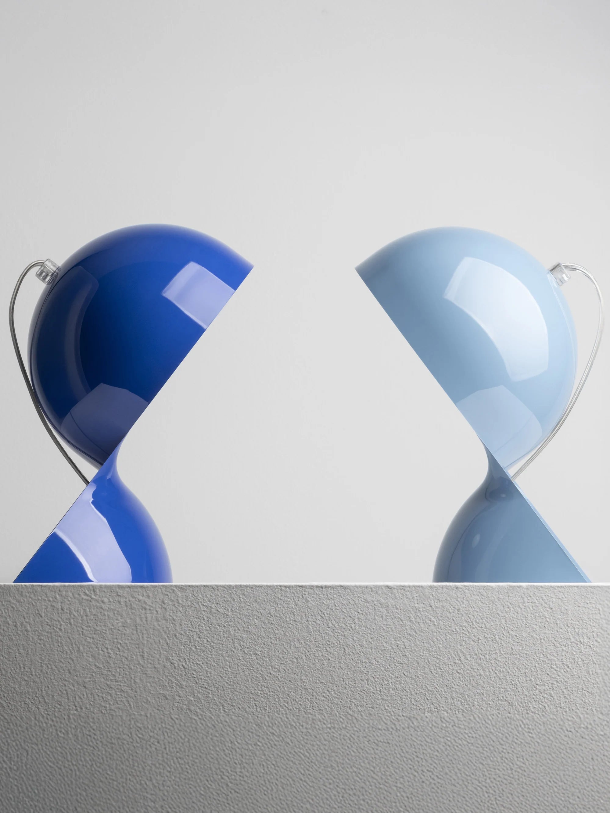 Tafellamp DALÙ lichtblauw