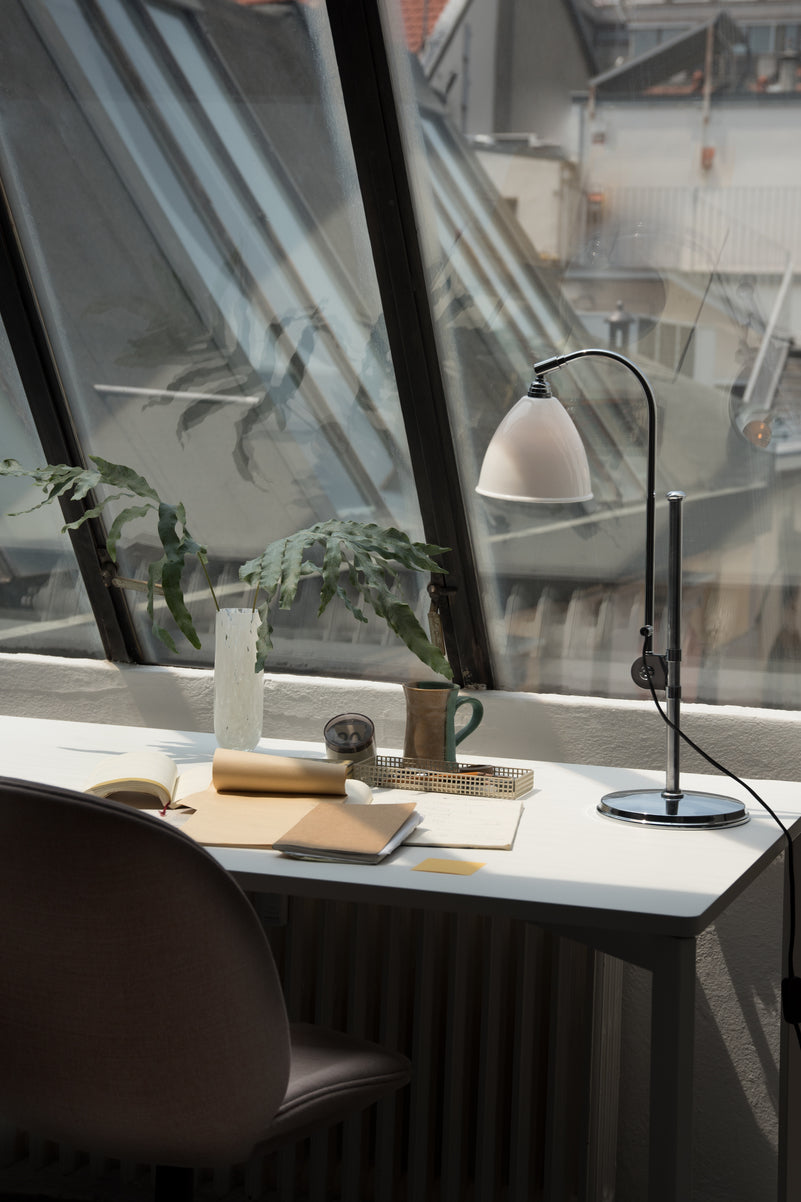 BESTLITE BL1 brass table lamp