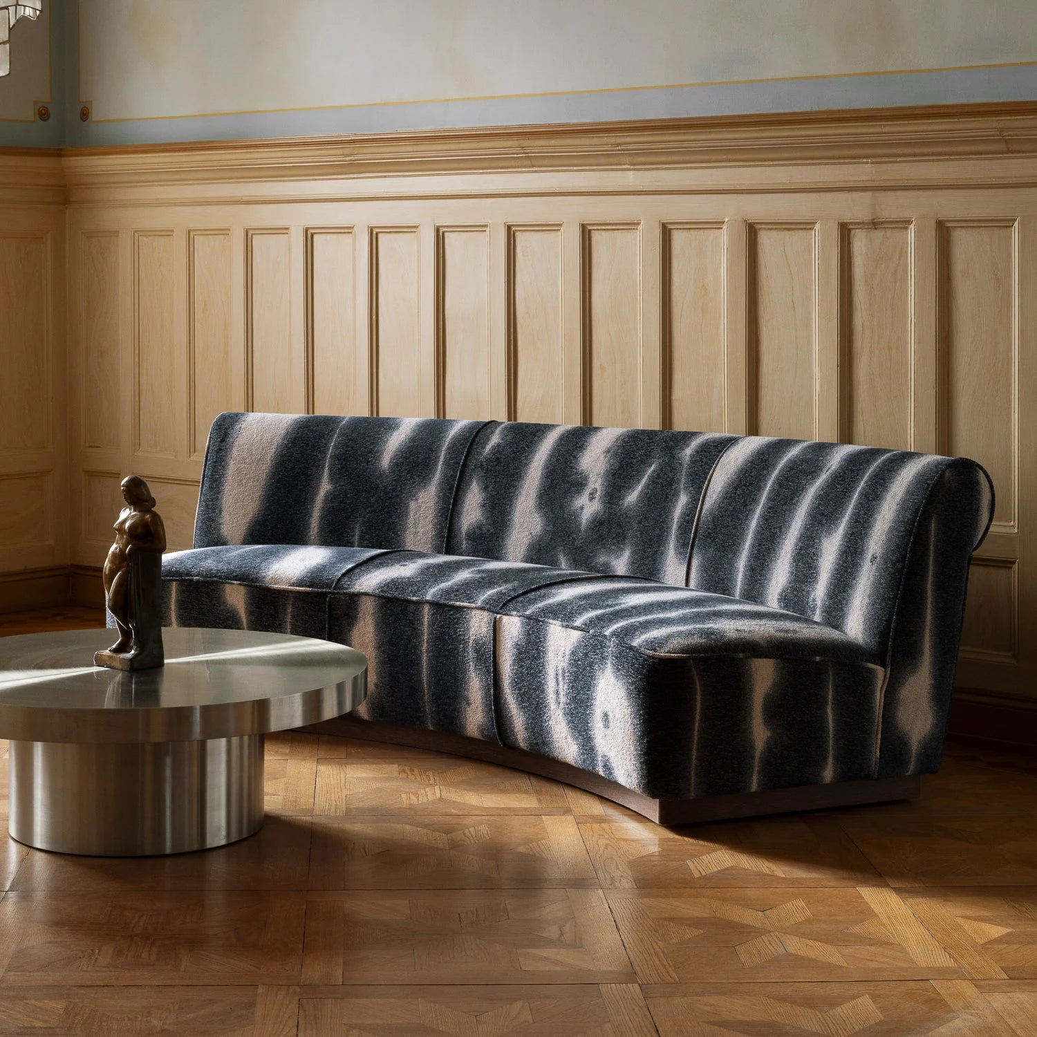 Couchtisch CUFFLINK poliertes Stahl