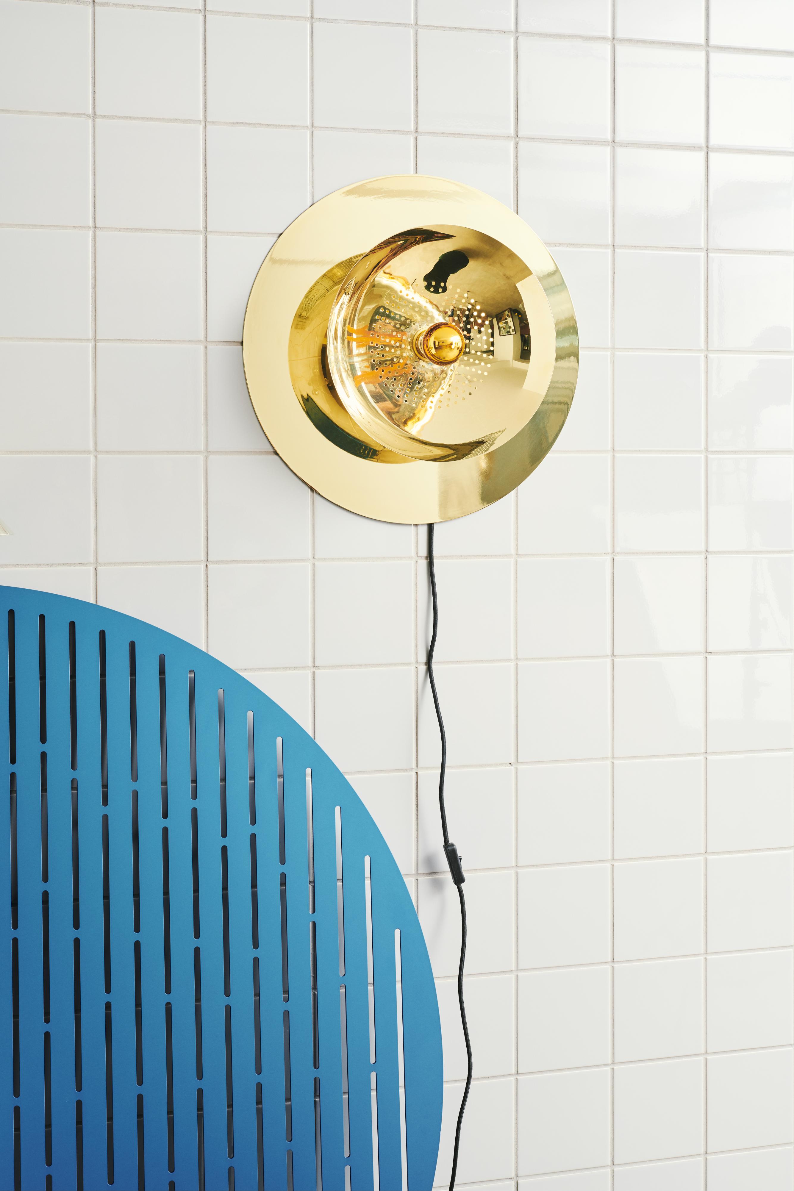 WANTED Wandleuchte gold