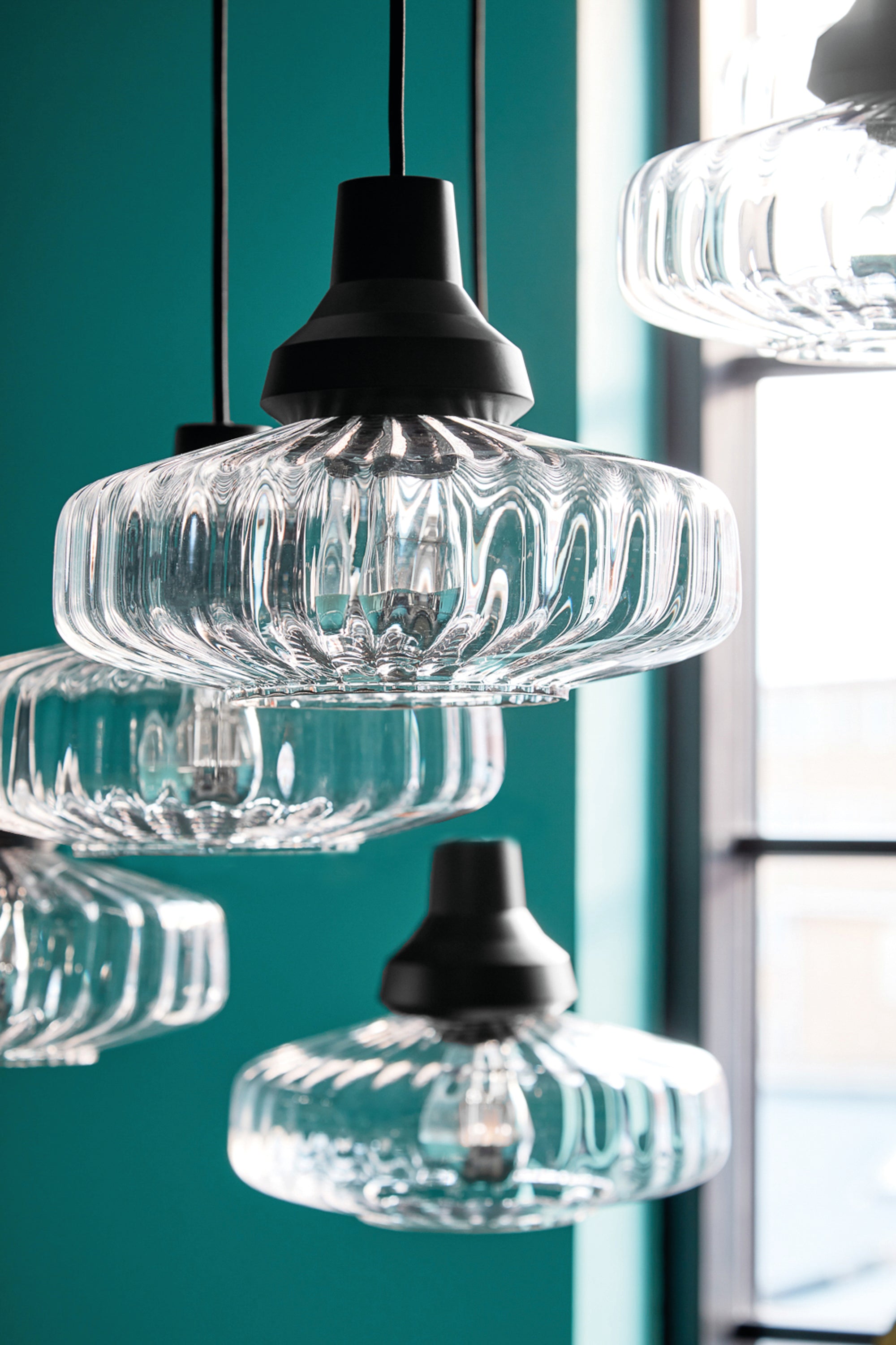 NEW WAVE OPTIC pendant lamp transparent glass with black finish