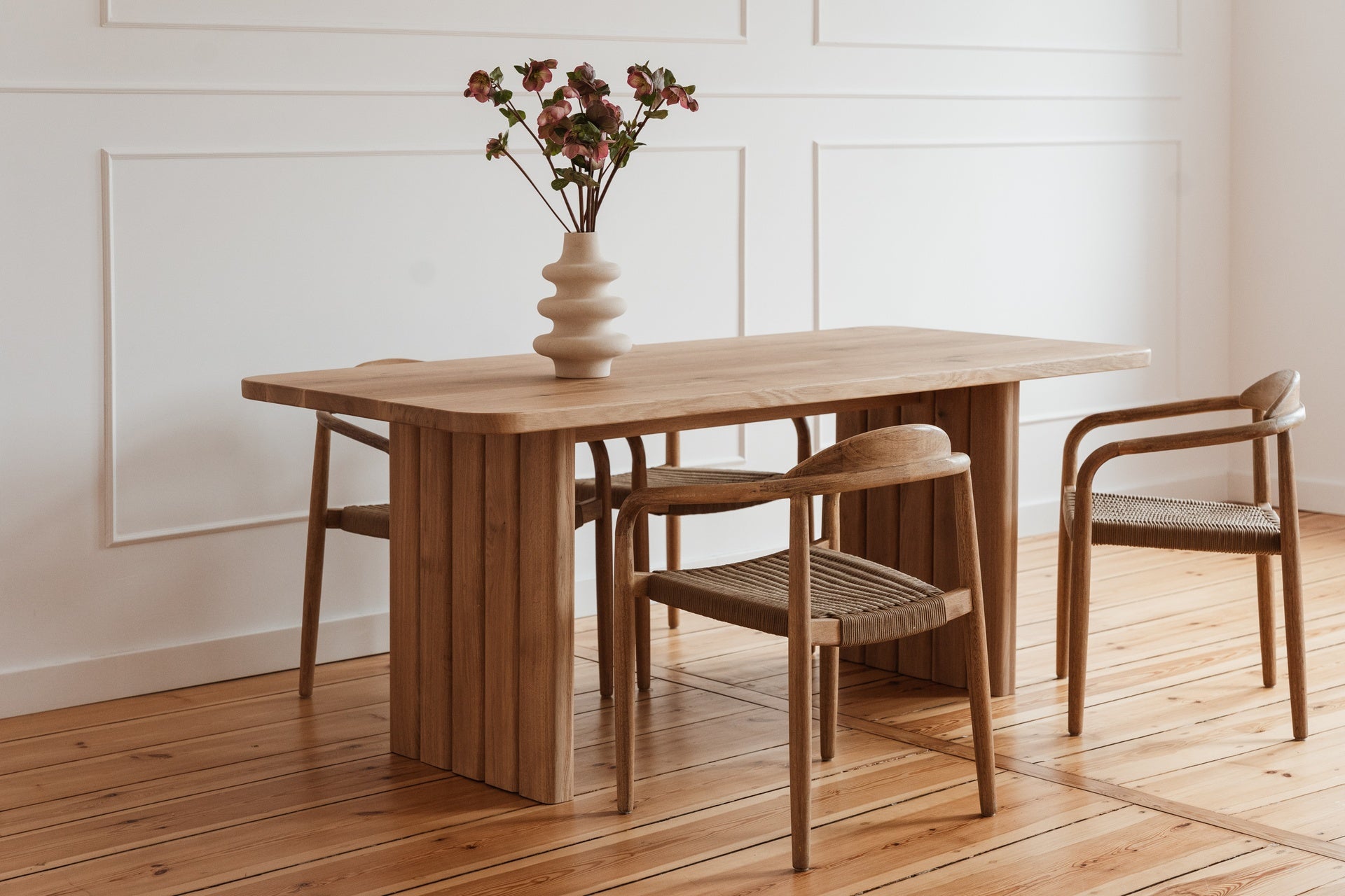 Eikenhouten tafel LEON