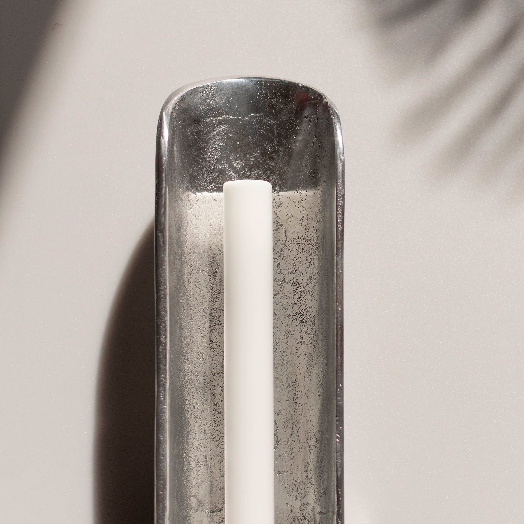 Kinkiet podłużny NURT aluminium