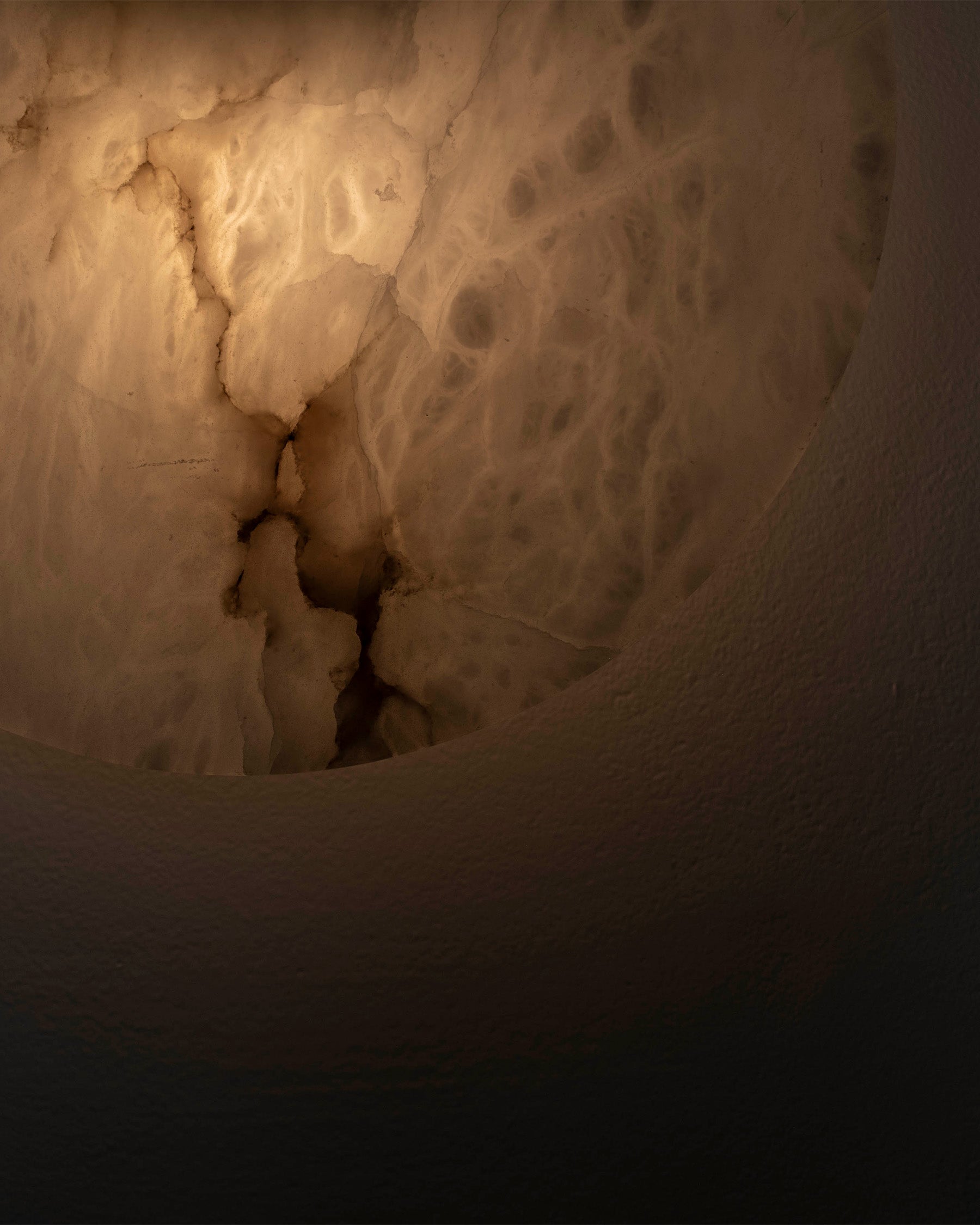 Alabaster wandlamp EOS nikkel