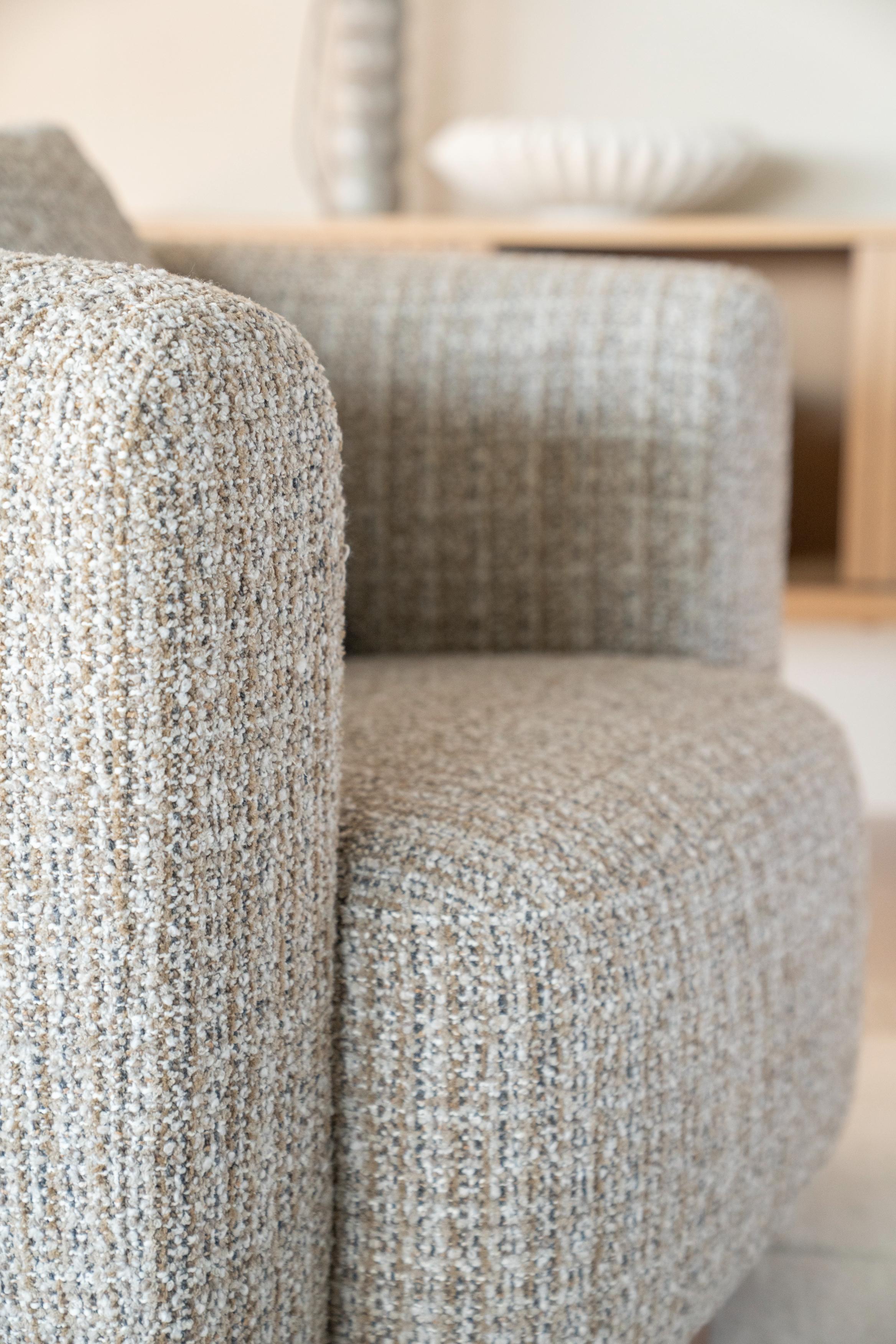Draaistoel JORDAN beige met houten basis