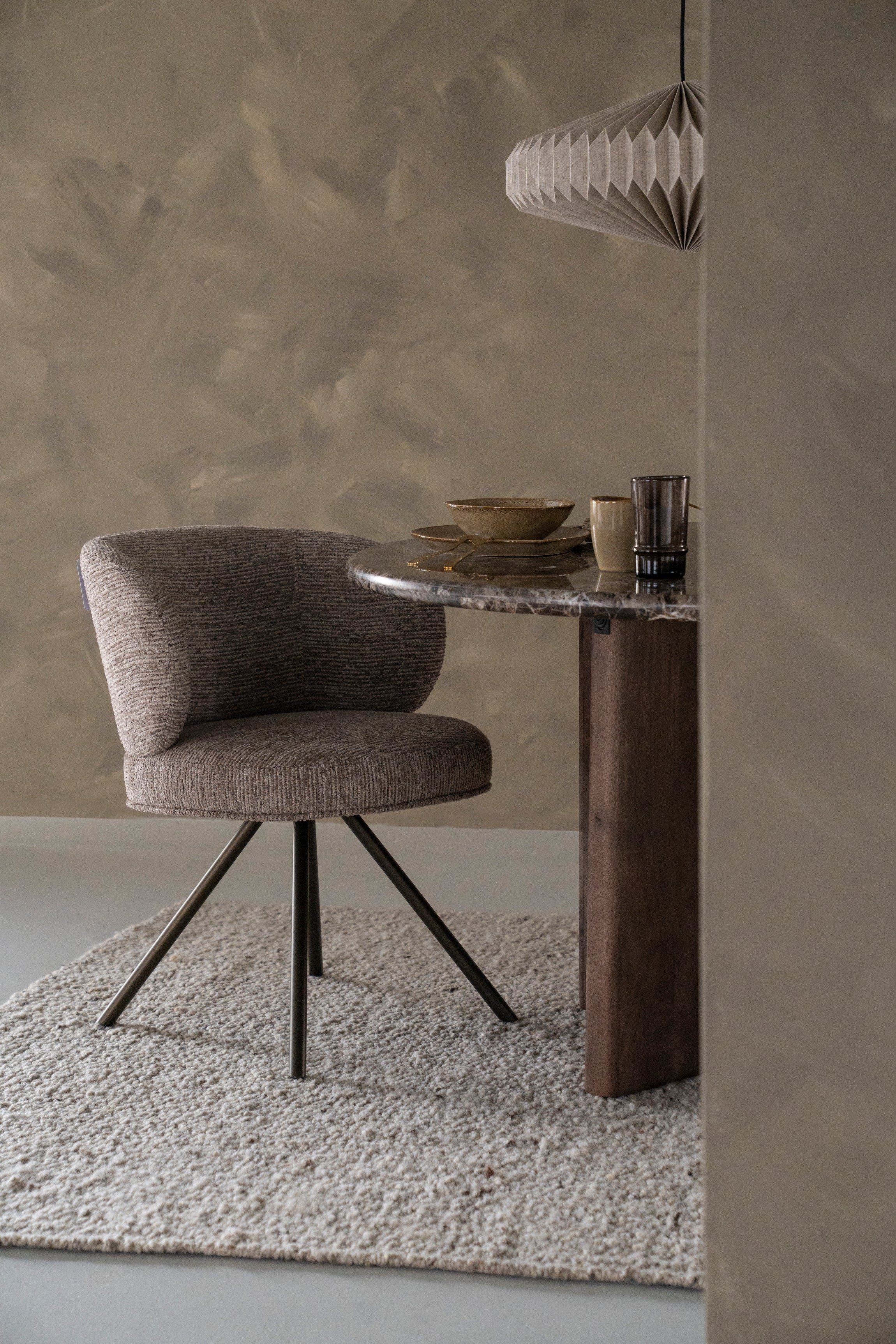 Draaistoel JAYSON bruin met donkerbruine basis