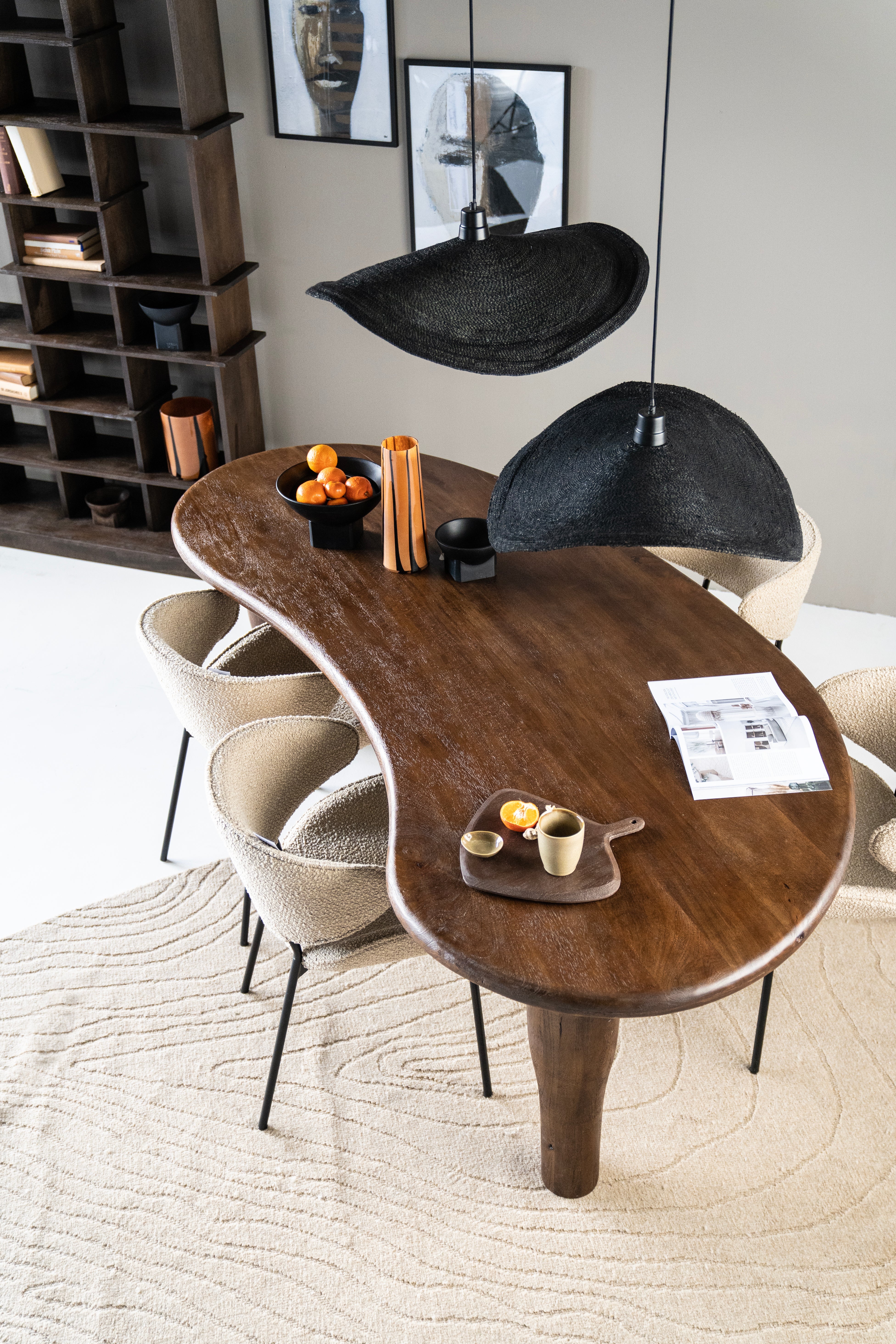 TESS Chair Cream with Black Base