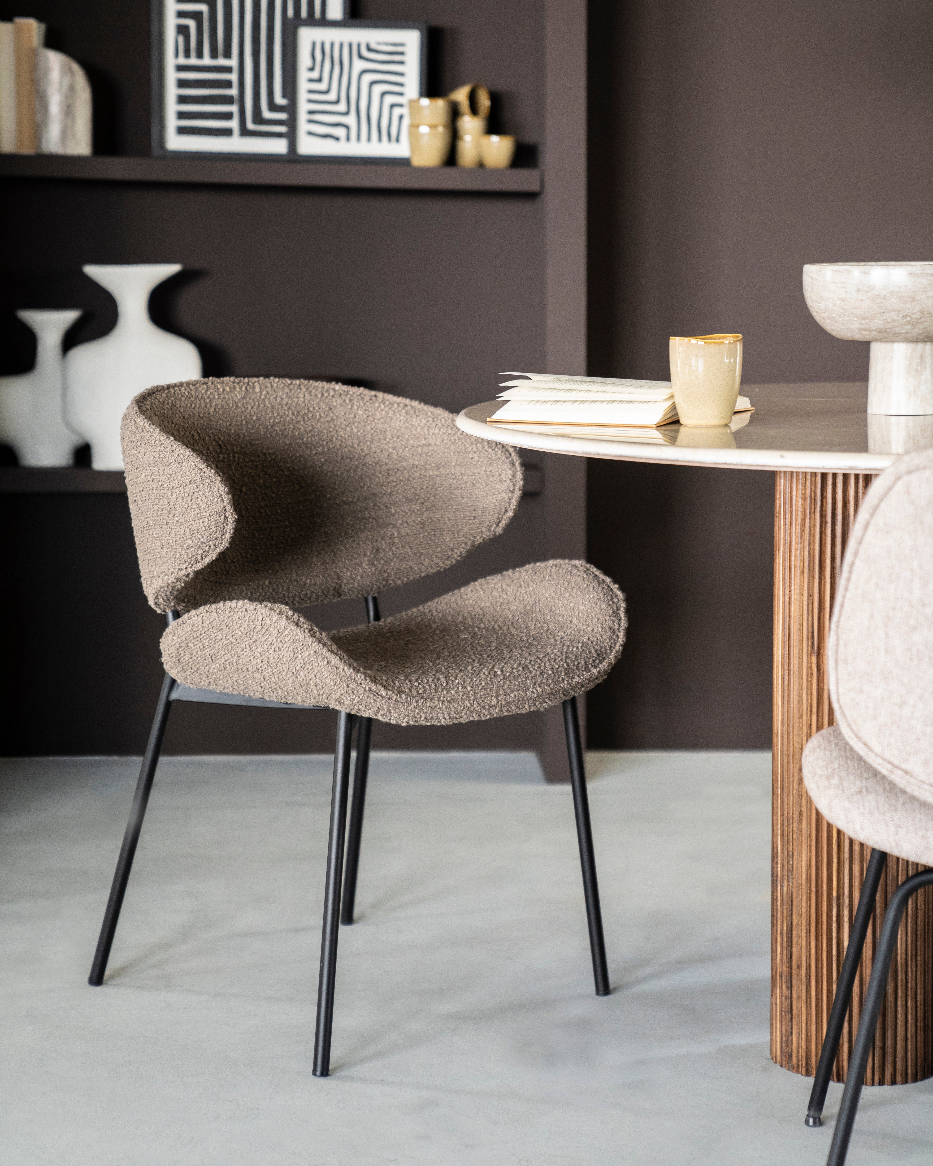 TESS Chair Cream with Black Base