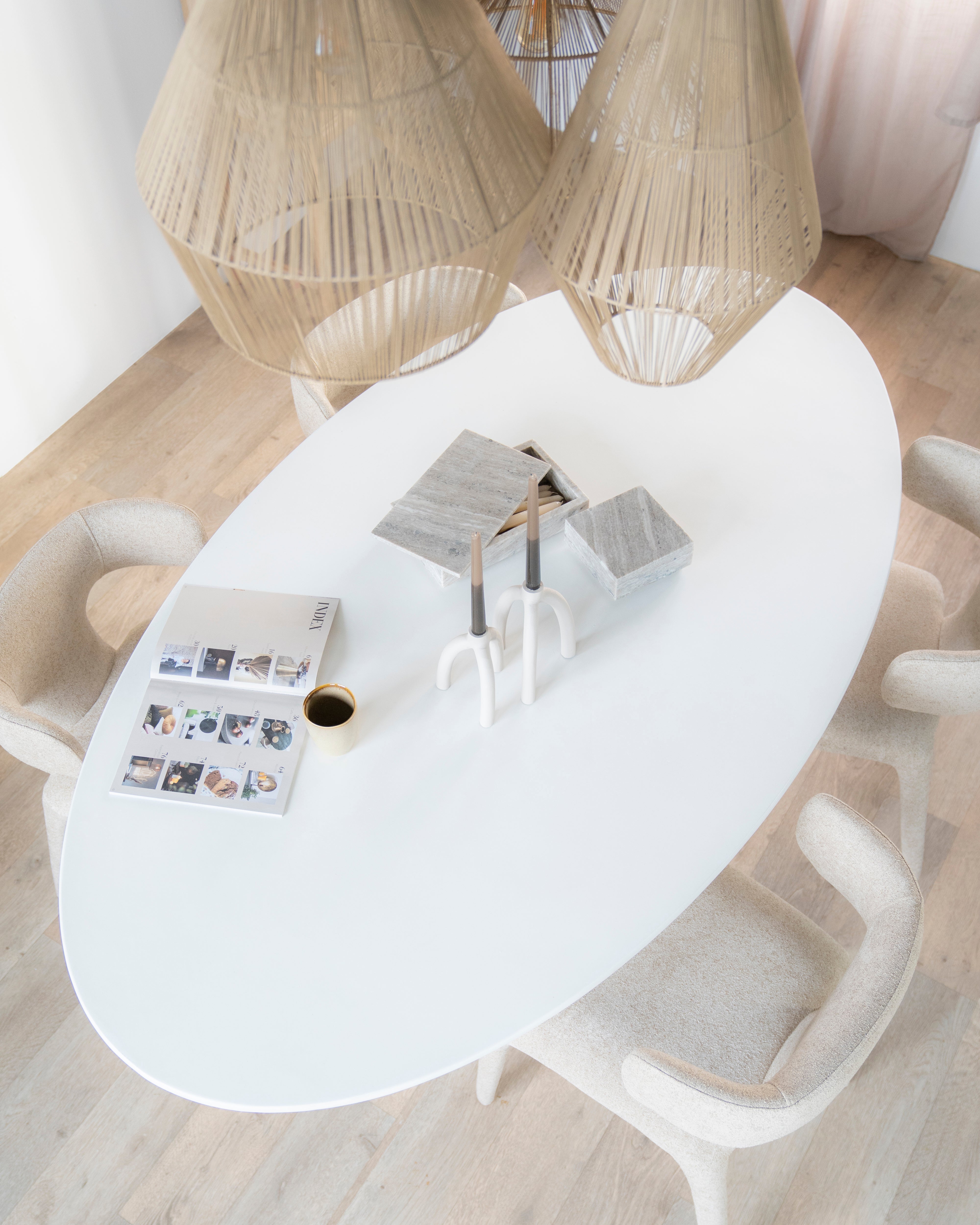 Oval Table ELIN White