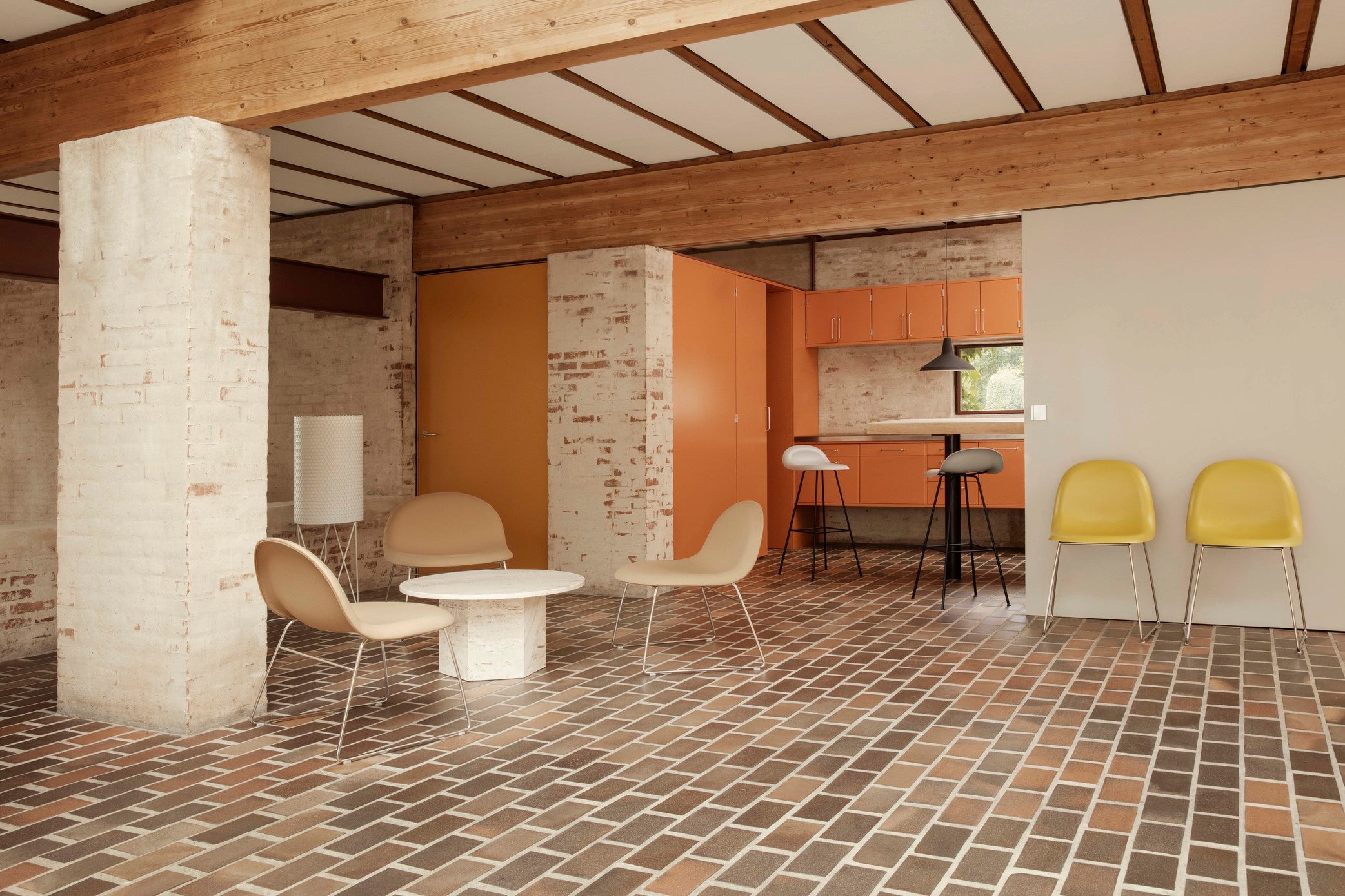 PD2 Floor Lamp White