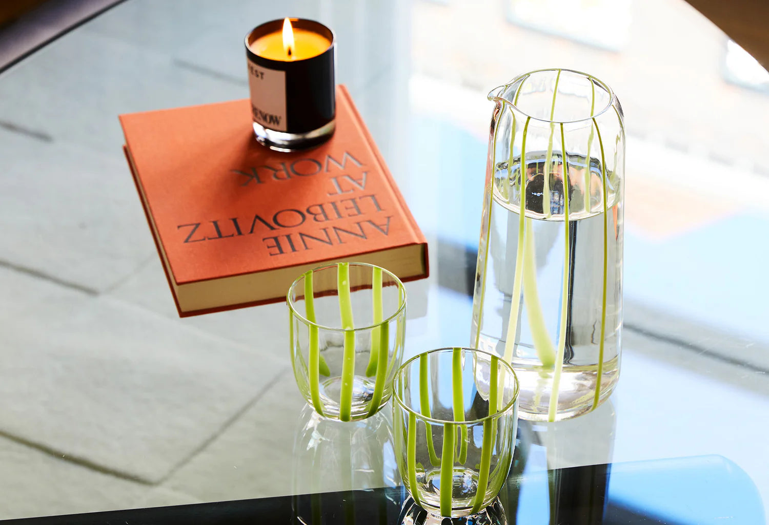 Glazen karaf GESTREEPT groen