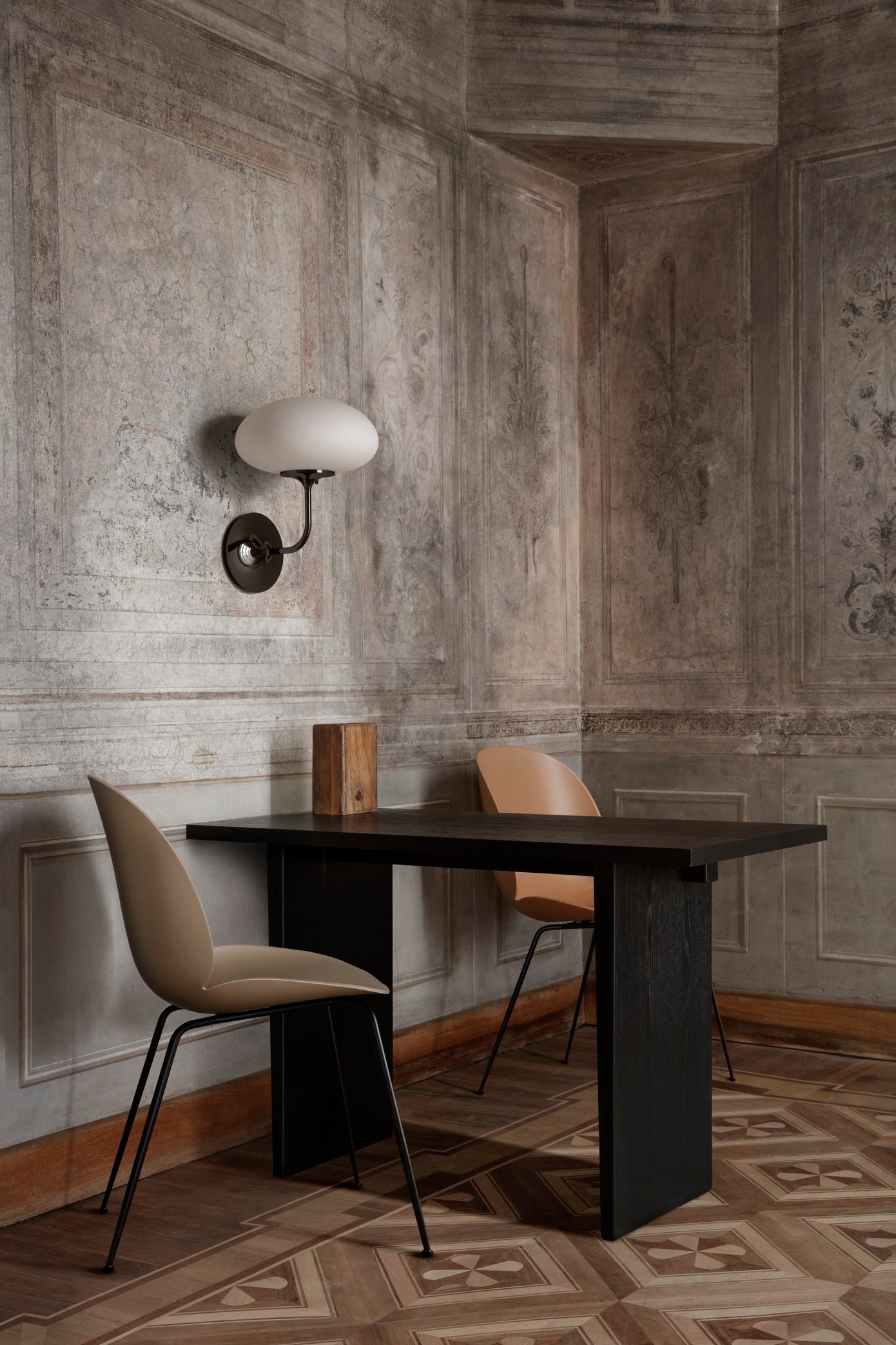 Wandleuchte STEMLITE schwarz chrom