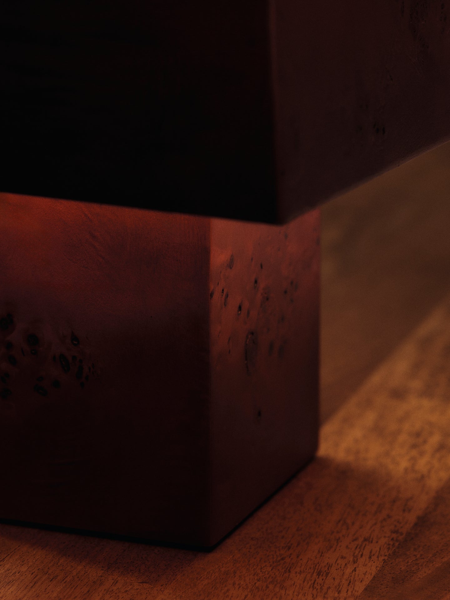 BURL table lamp dark brown veneer