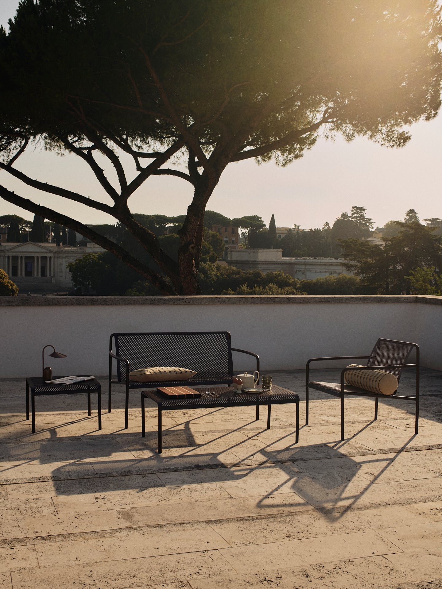 2-seater garden sofa DAPPLE dark chocolate