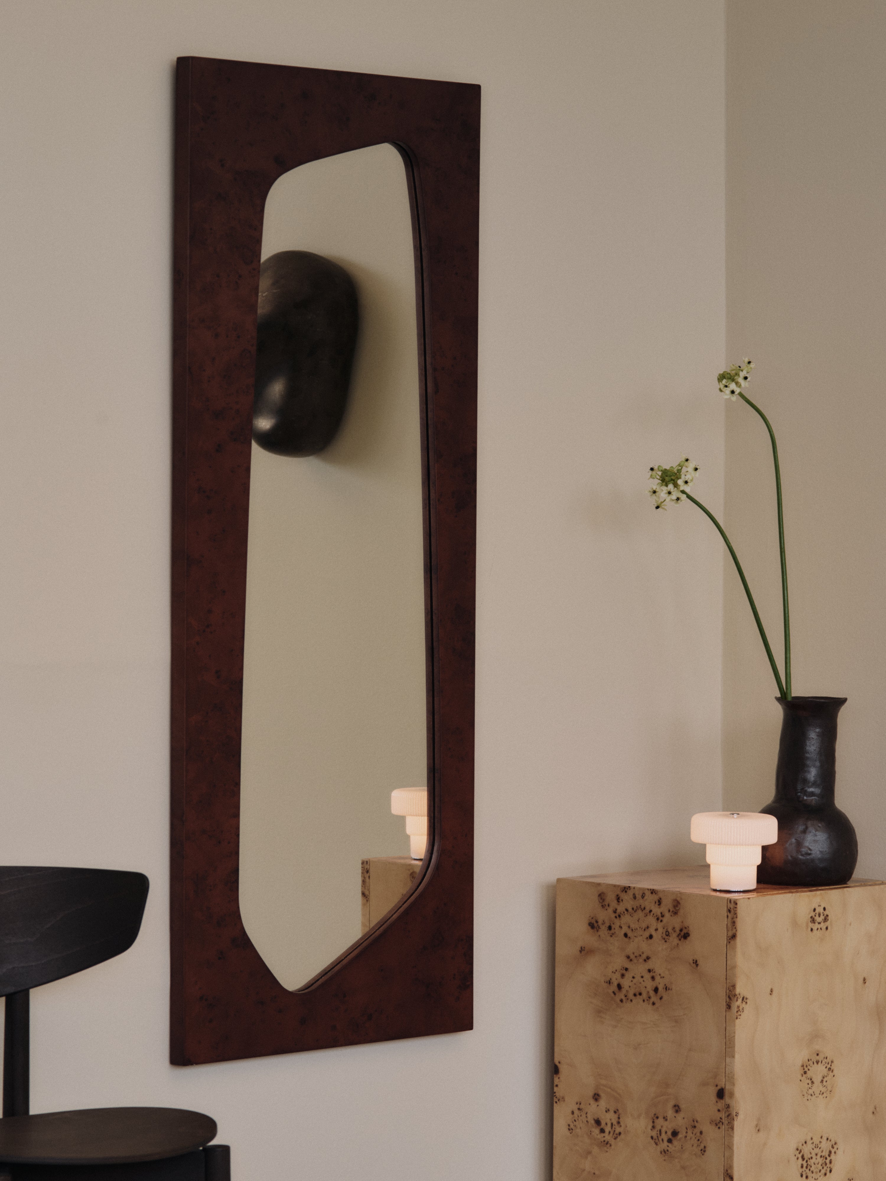 Lustro FOLIA czerwony – ferm LIVING