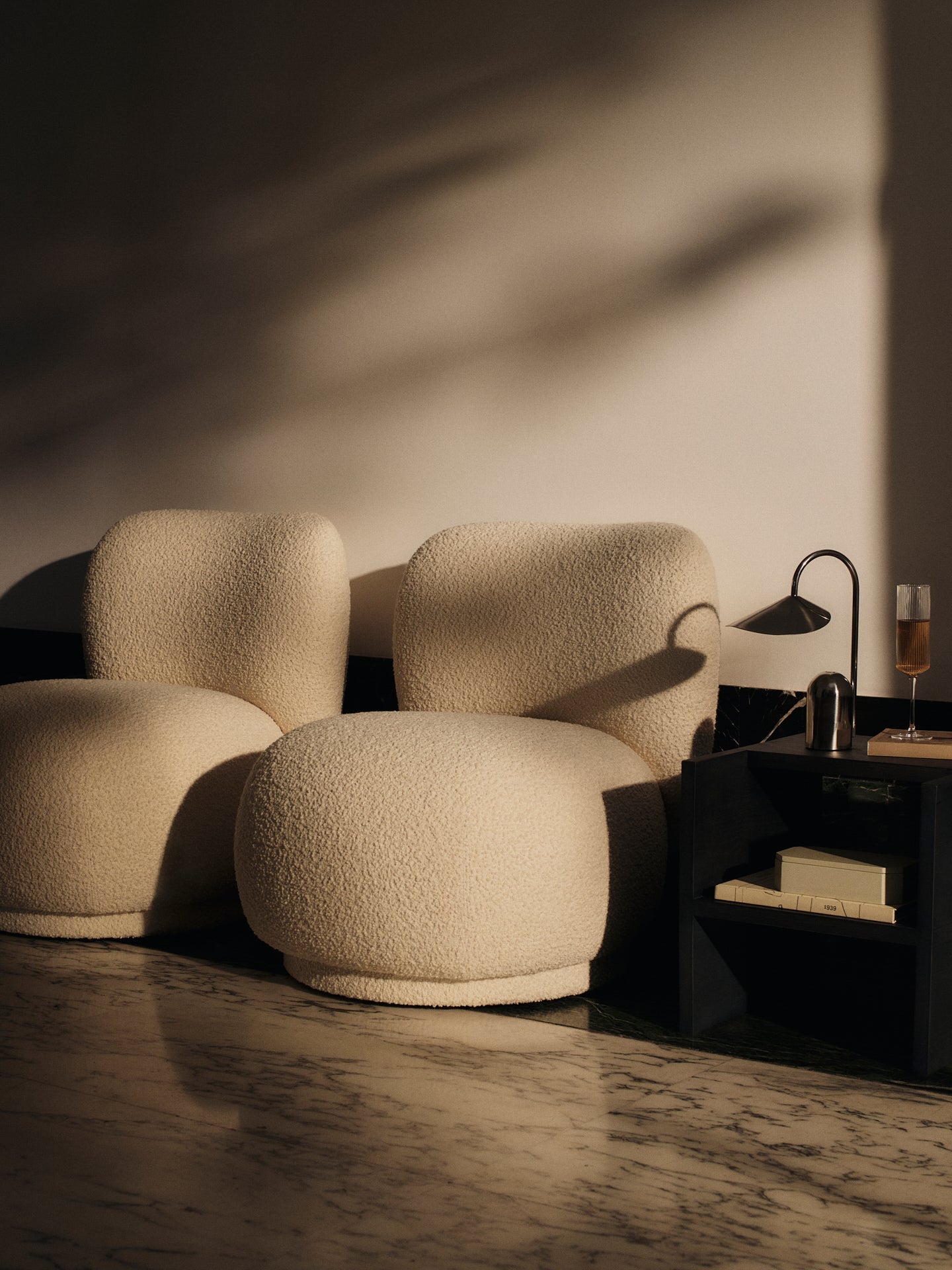 Draaistoel RICO PICCOLO LOUNGE Nordic Bouclé gebroken wit