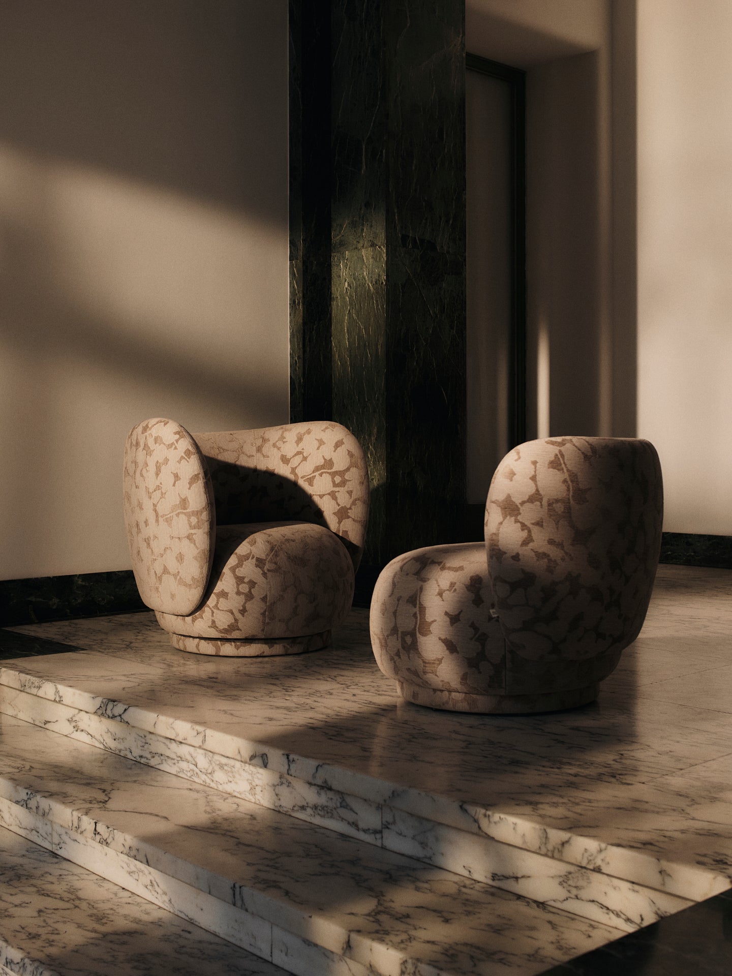Draaistoel RICO LOUNGE Cilla taupe