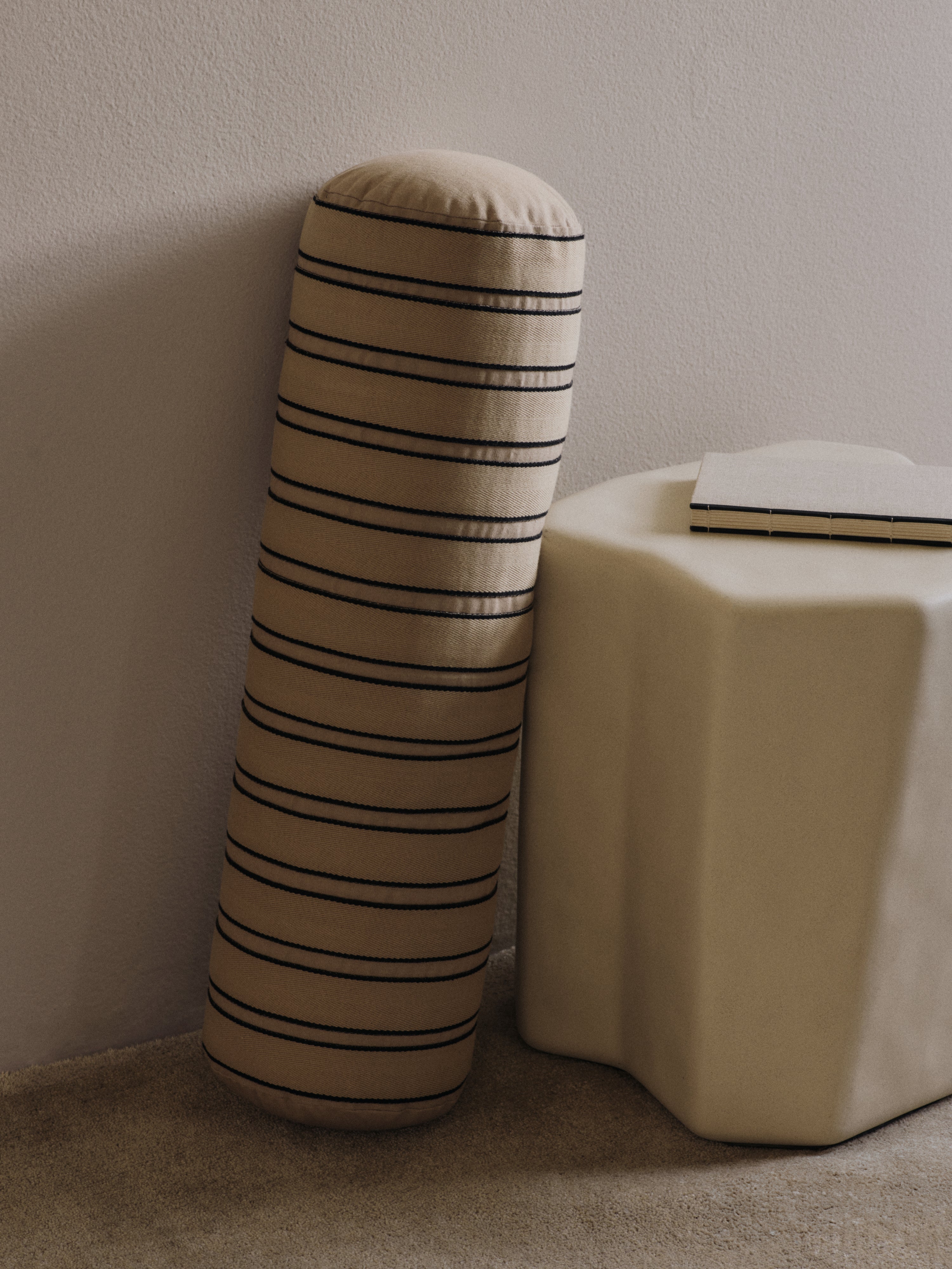 Kussen TWILL beige met zwart
