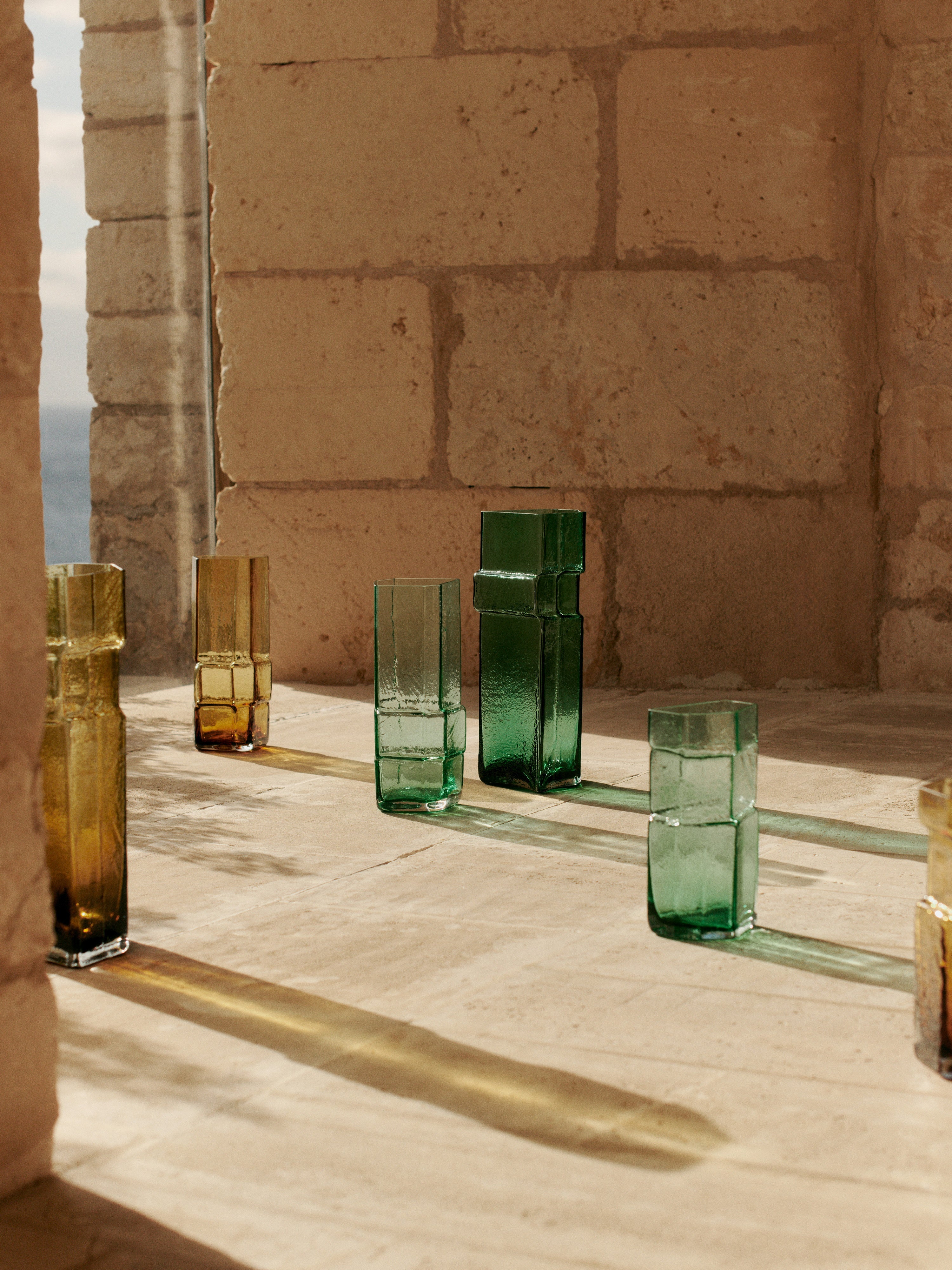 Wazon MURO TALL bernsteinfarbenes Glas