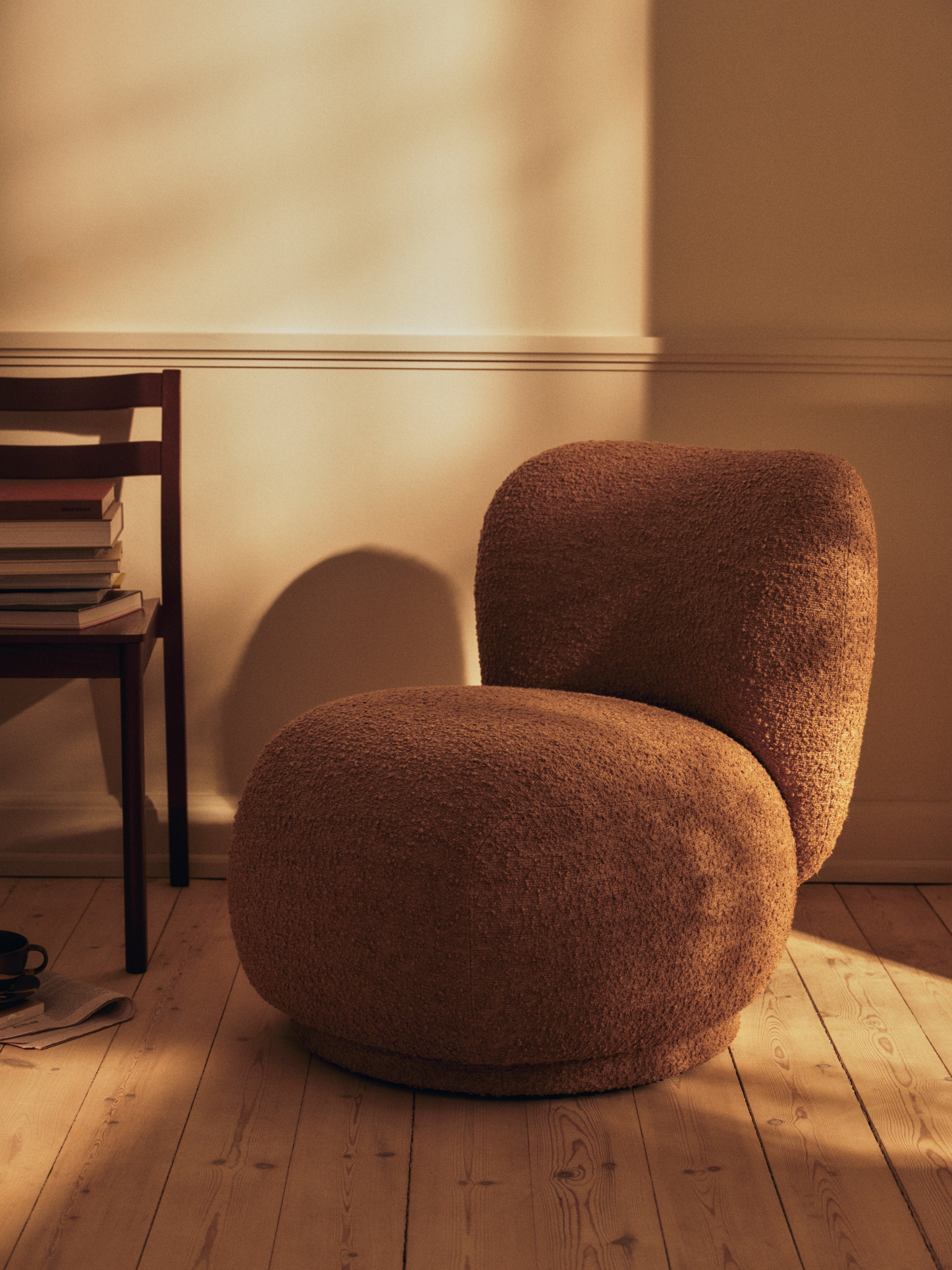 Draaistoel RICO PICCOLO LOUNGE bruin boucle