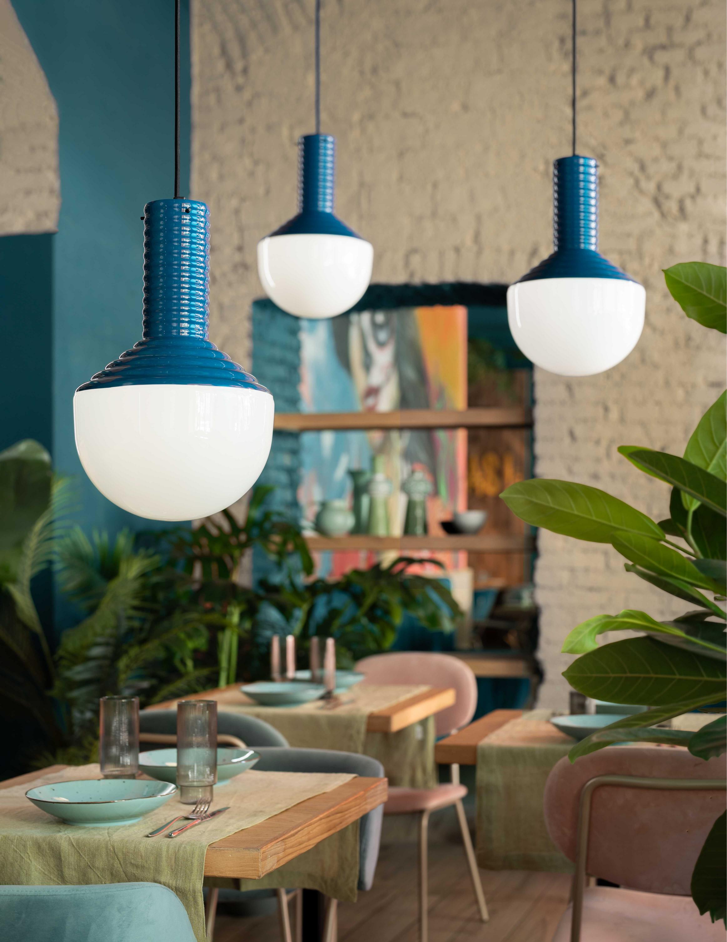 Ceramic pendant lamp SELARÒN blue