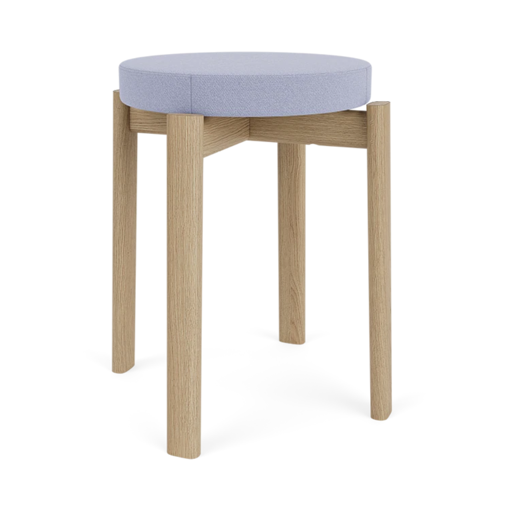 Hocker PASSAGE blau mit Eichenbasis