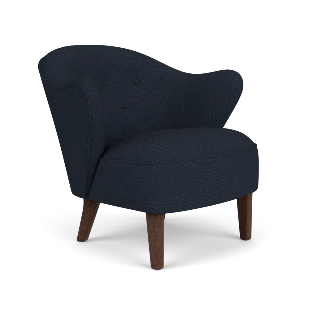 INGEBORG armchair in navy blue with a dark oak base