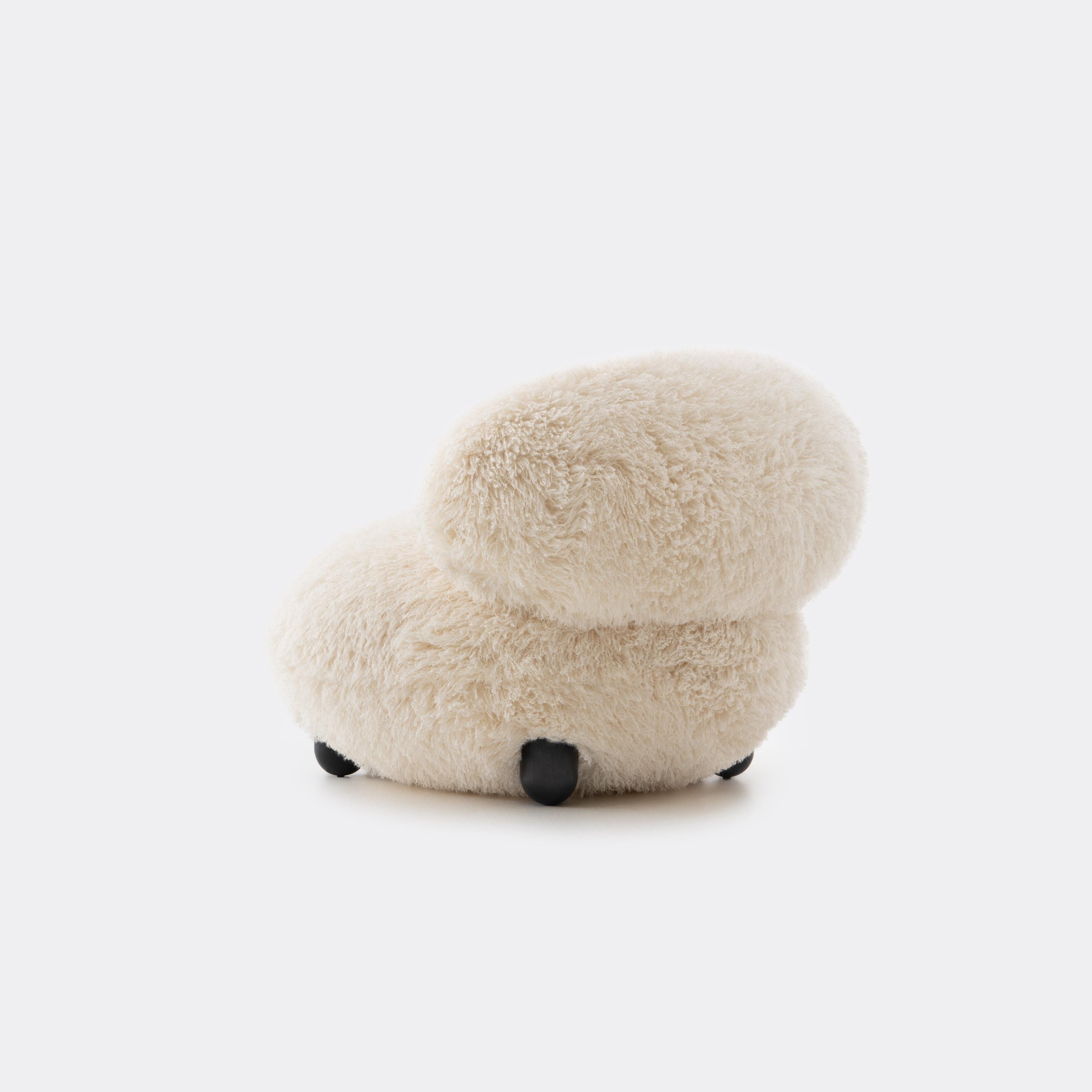 Fauteuil FLOCK - FLUFFY EDITIE kunstbont met houten basis