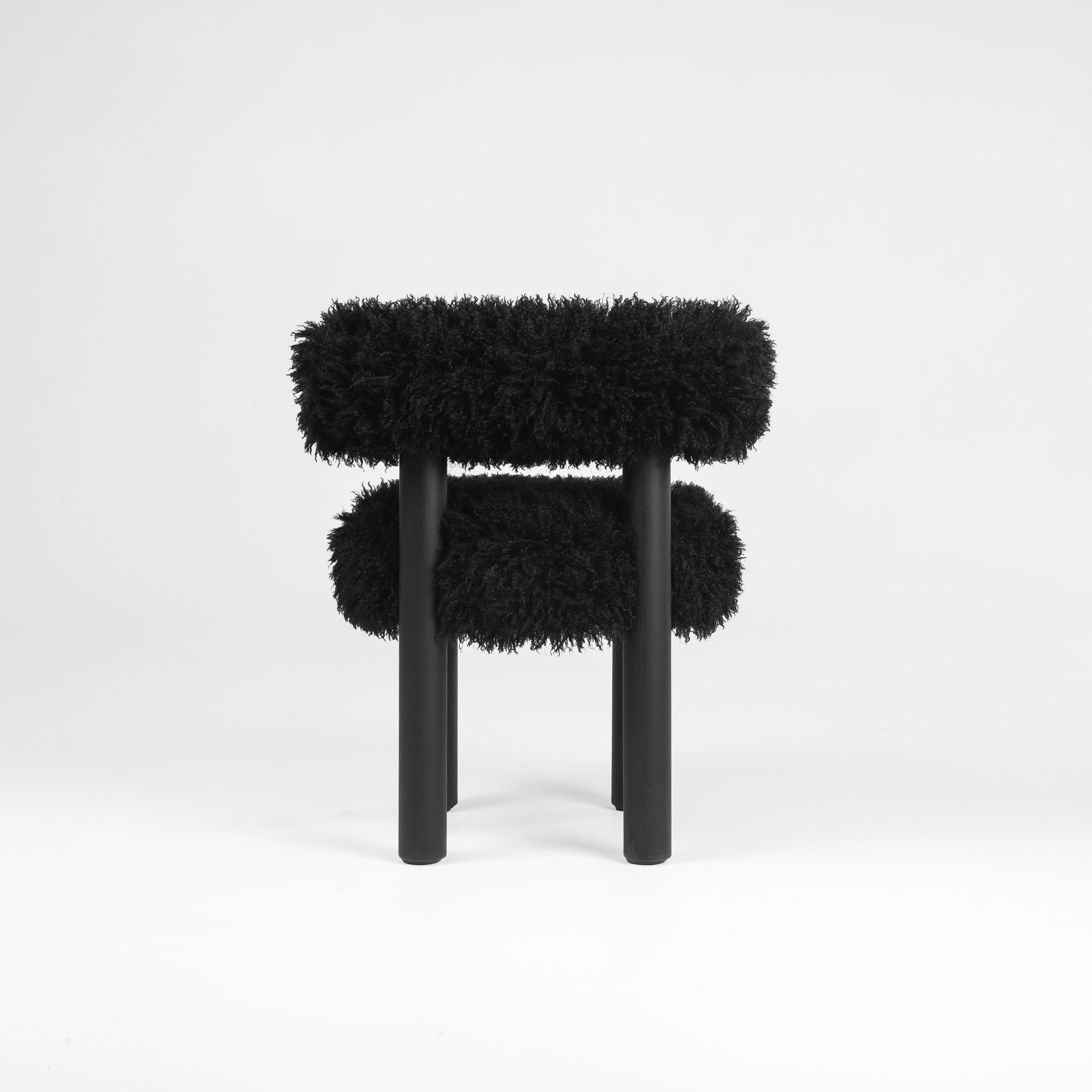 Stoel GROPIUS CS2 - FLUFFY EDITIE kunstbont