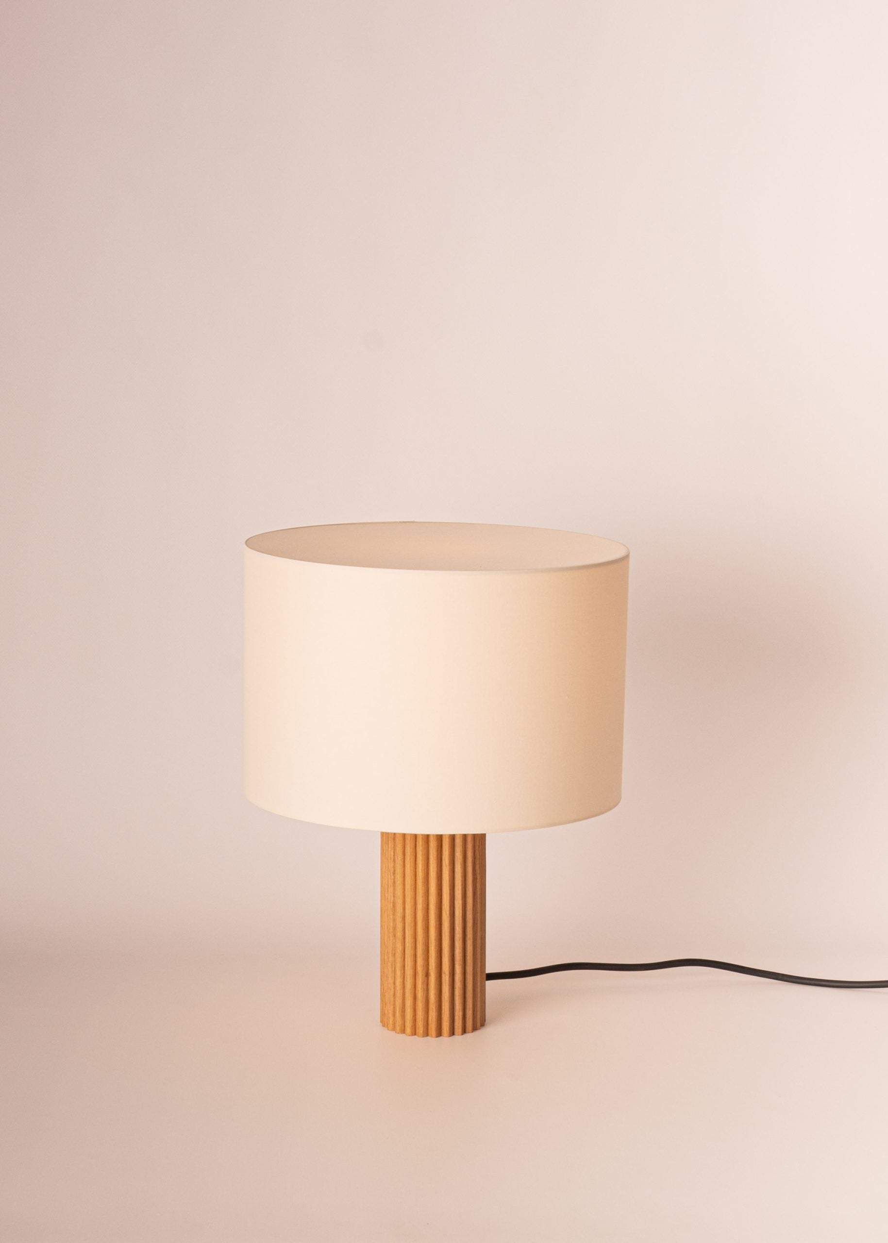 Tischlampe FLUTITA Eichenholz
