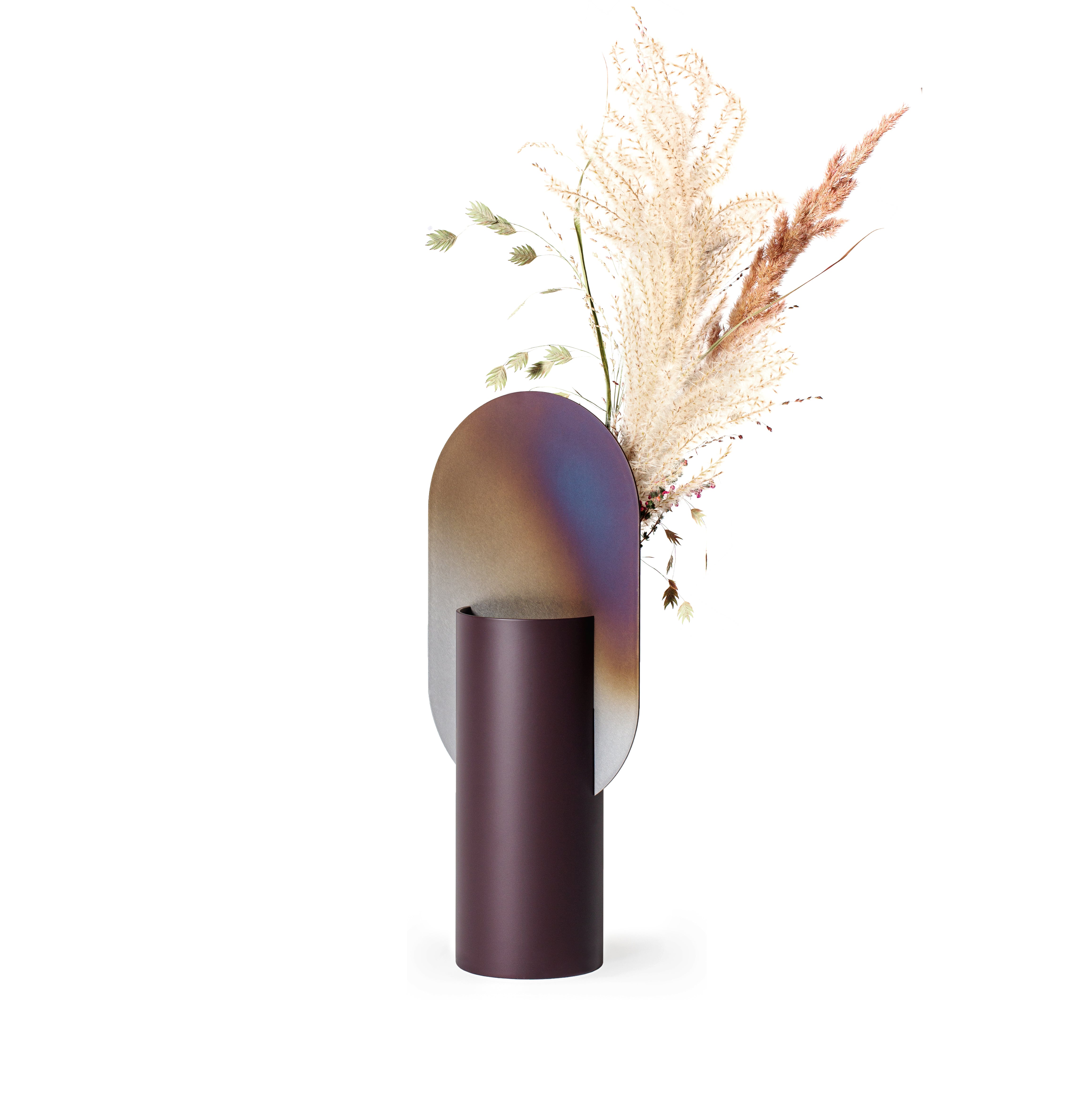 GENKE Vase - NUMBERED EDITION burgundy with tempered steel