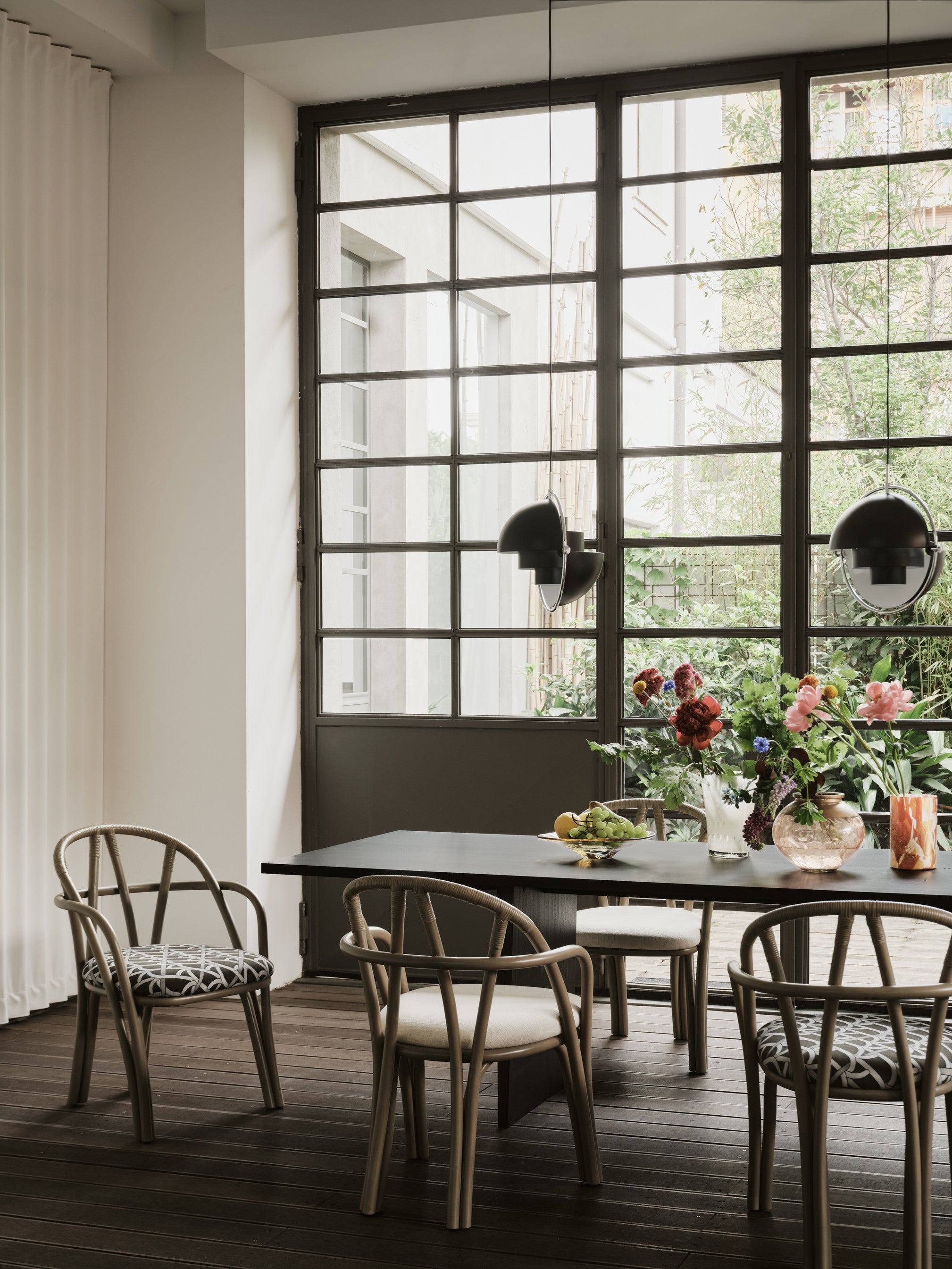 MULTI-LITE Pendelleuchte, graublau mit Messing