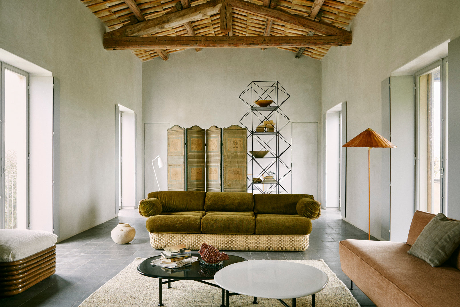 BASKET 2-Sitzer-Sofa weiß mit Rattan