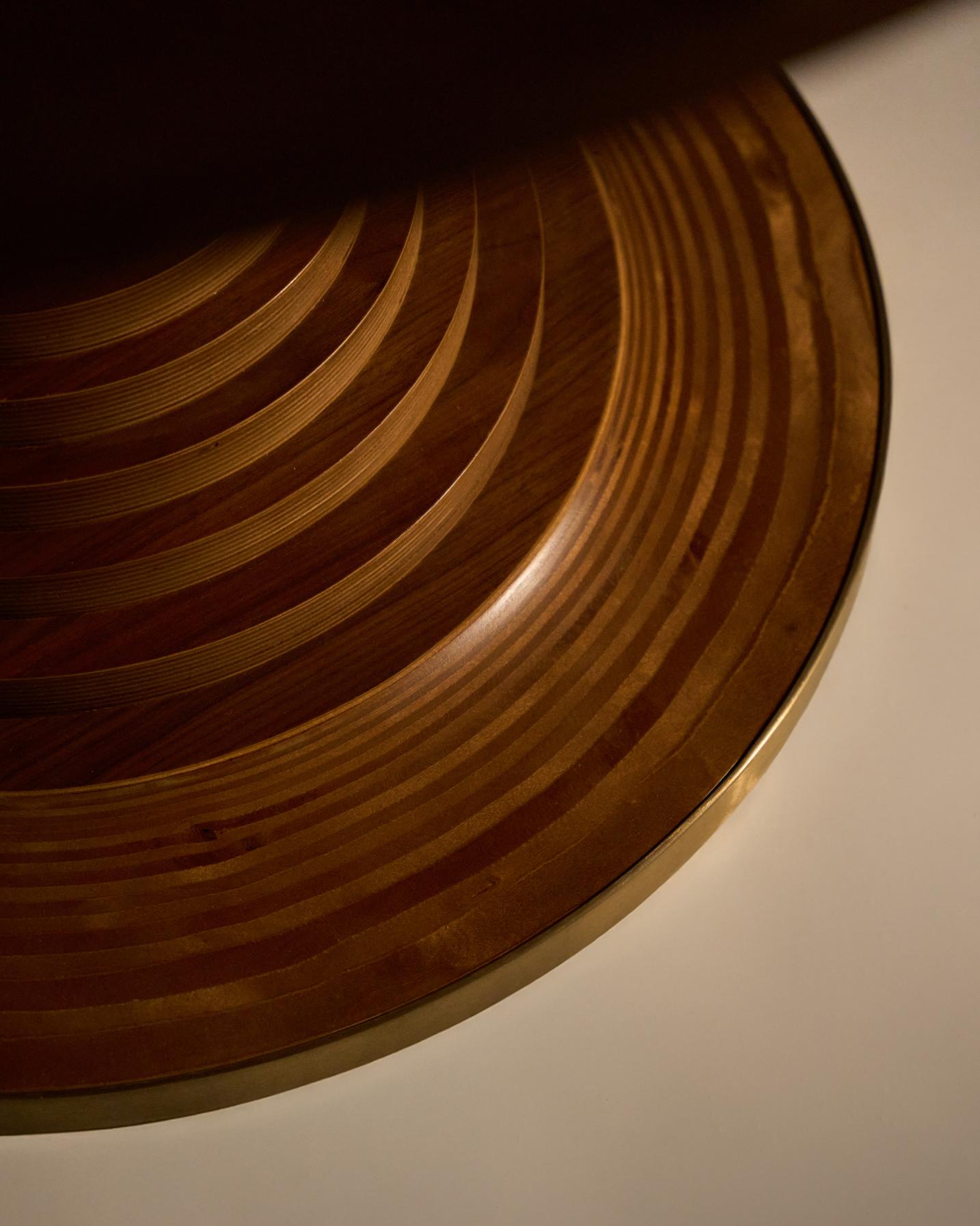 Ronde tafel TAVOLO notenhout