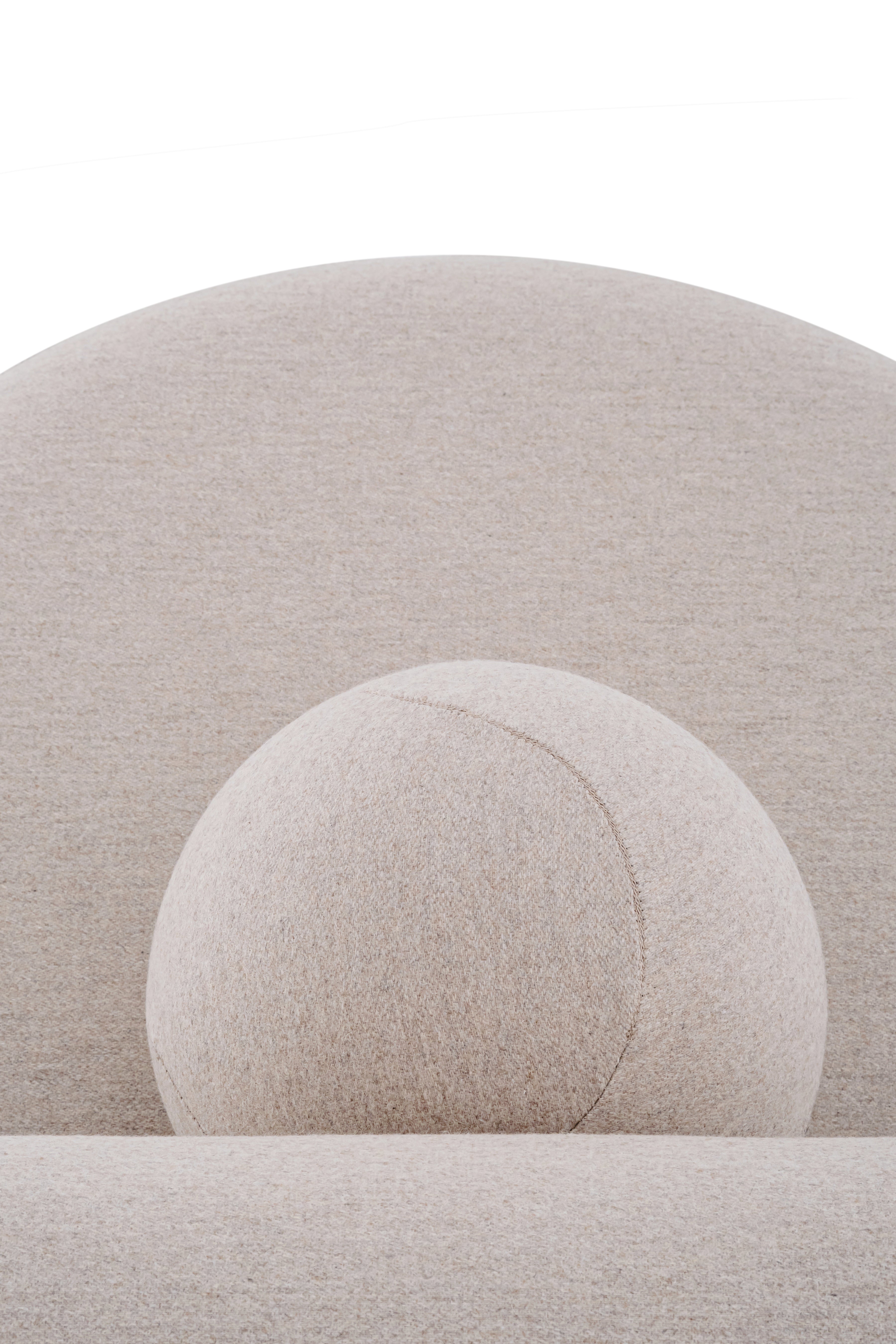 GROPIUS CS2 upholstered armchair with wooden base