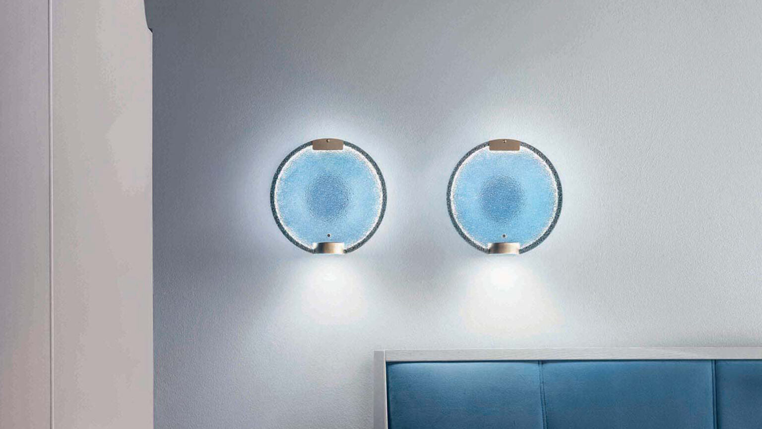 Wandleuchte HORO A gebürstetes Messing