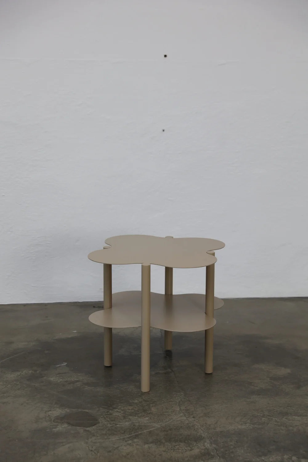 Stolik boczny FLOS stalowy – metal