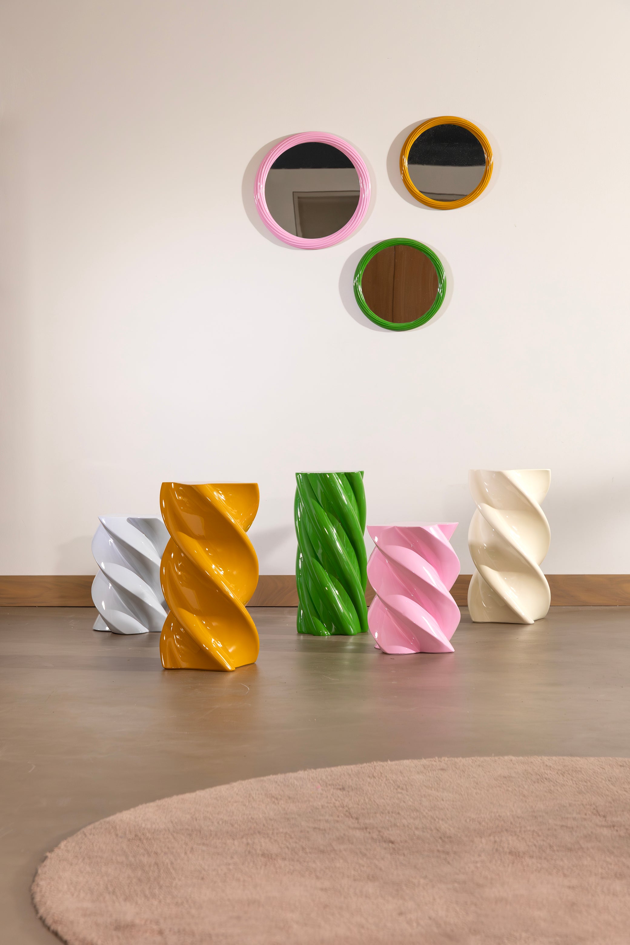 Beistelltisch MARSHMALLOW cremefarben