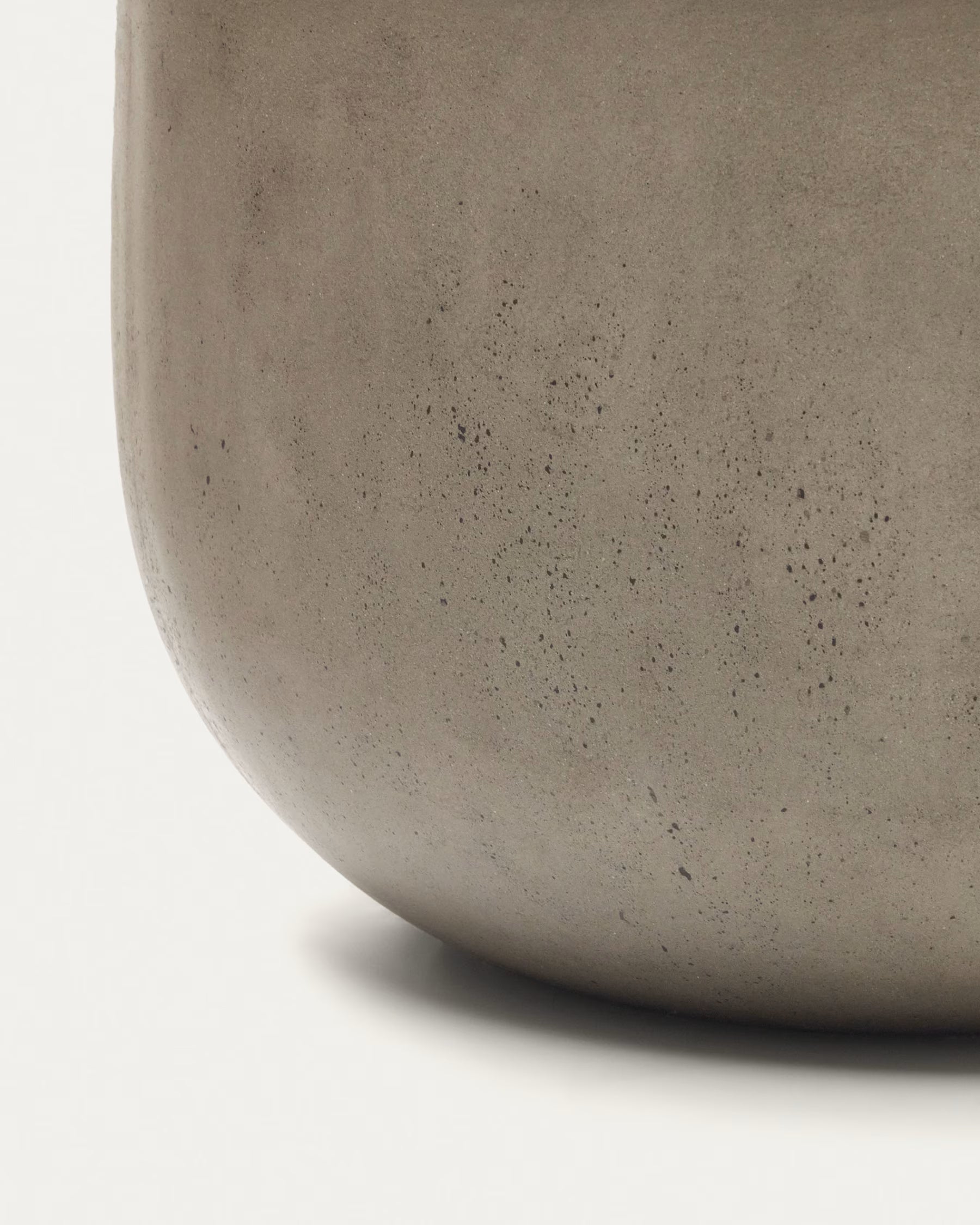 Zijtafel GARBET grijs cement