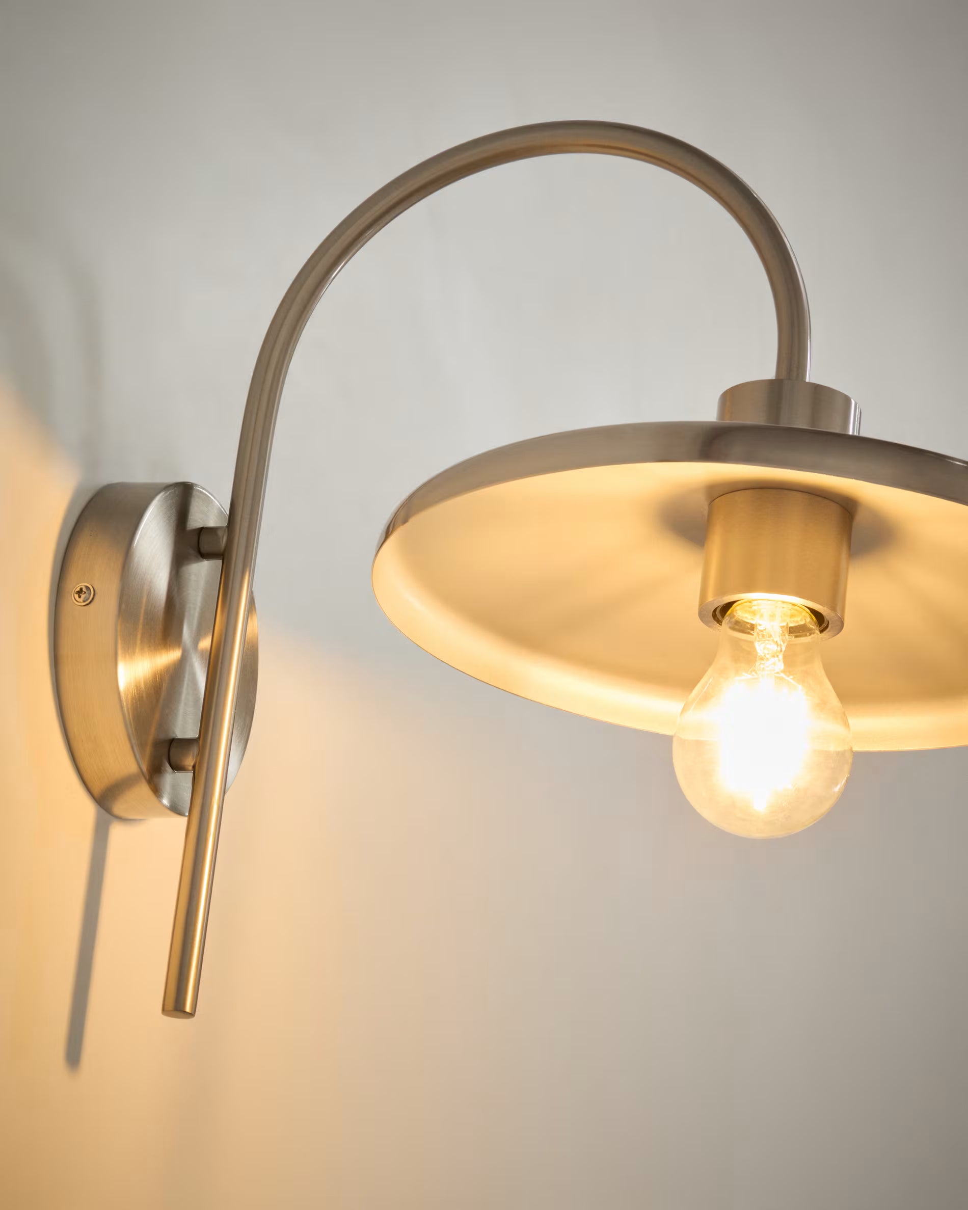 Wandleuchte NUVIRA silber