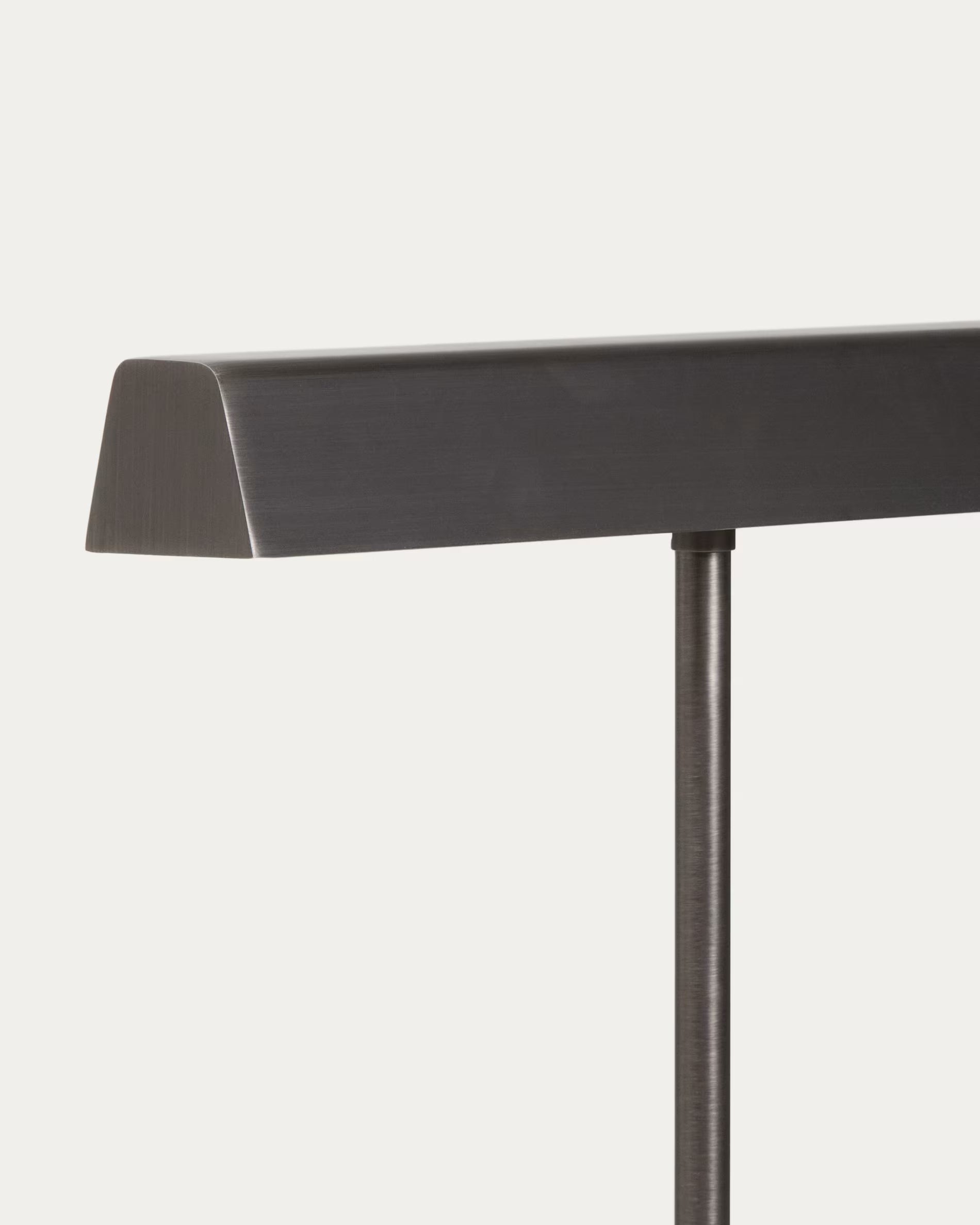 LYNOR black floor lamp with black marble base