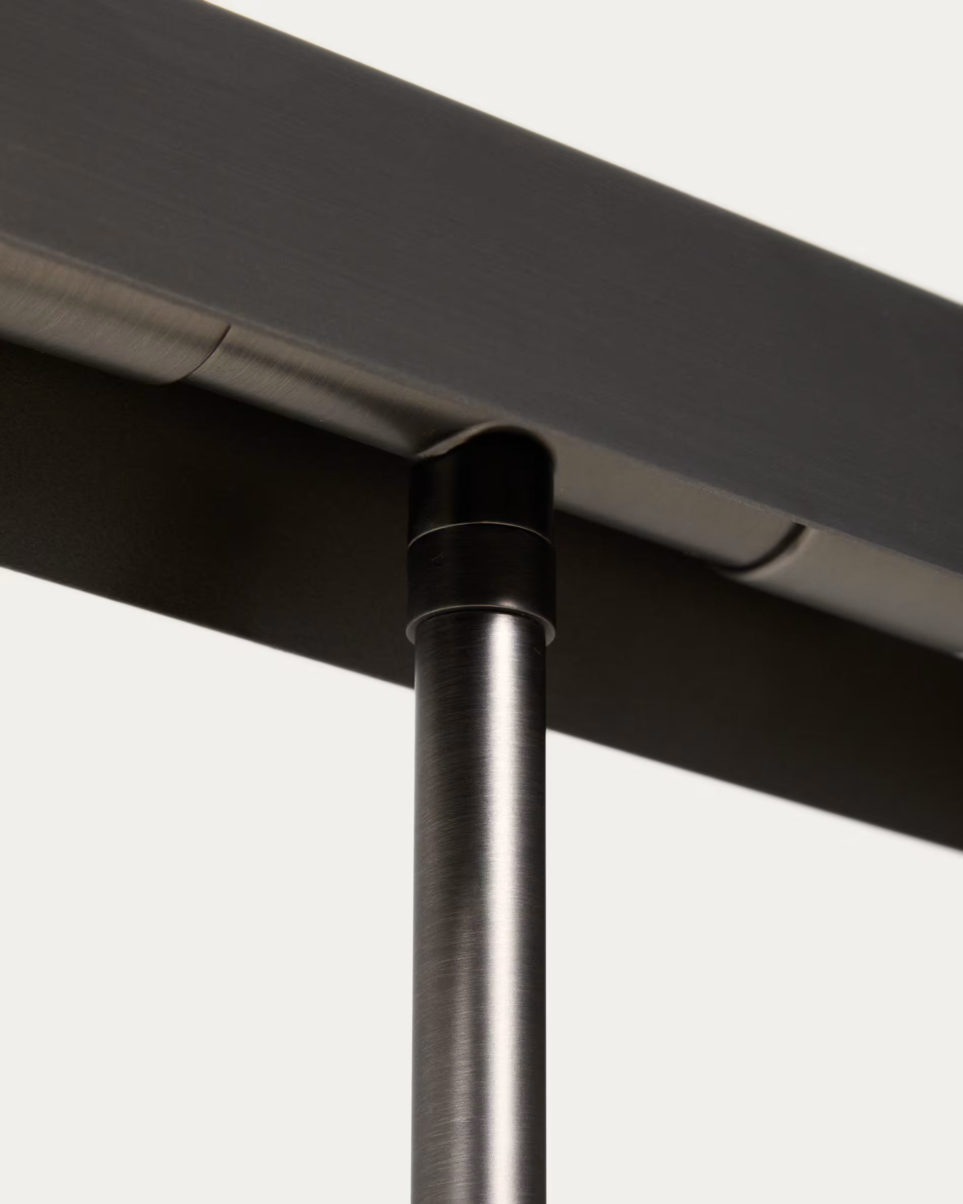 LYNOR black floor lamp with black marble base