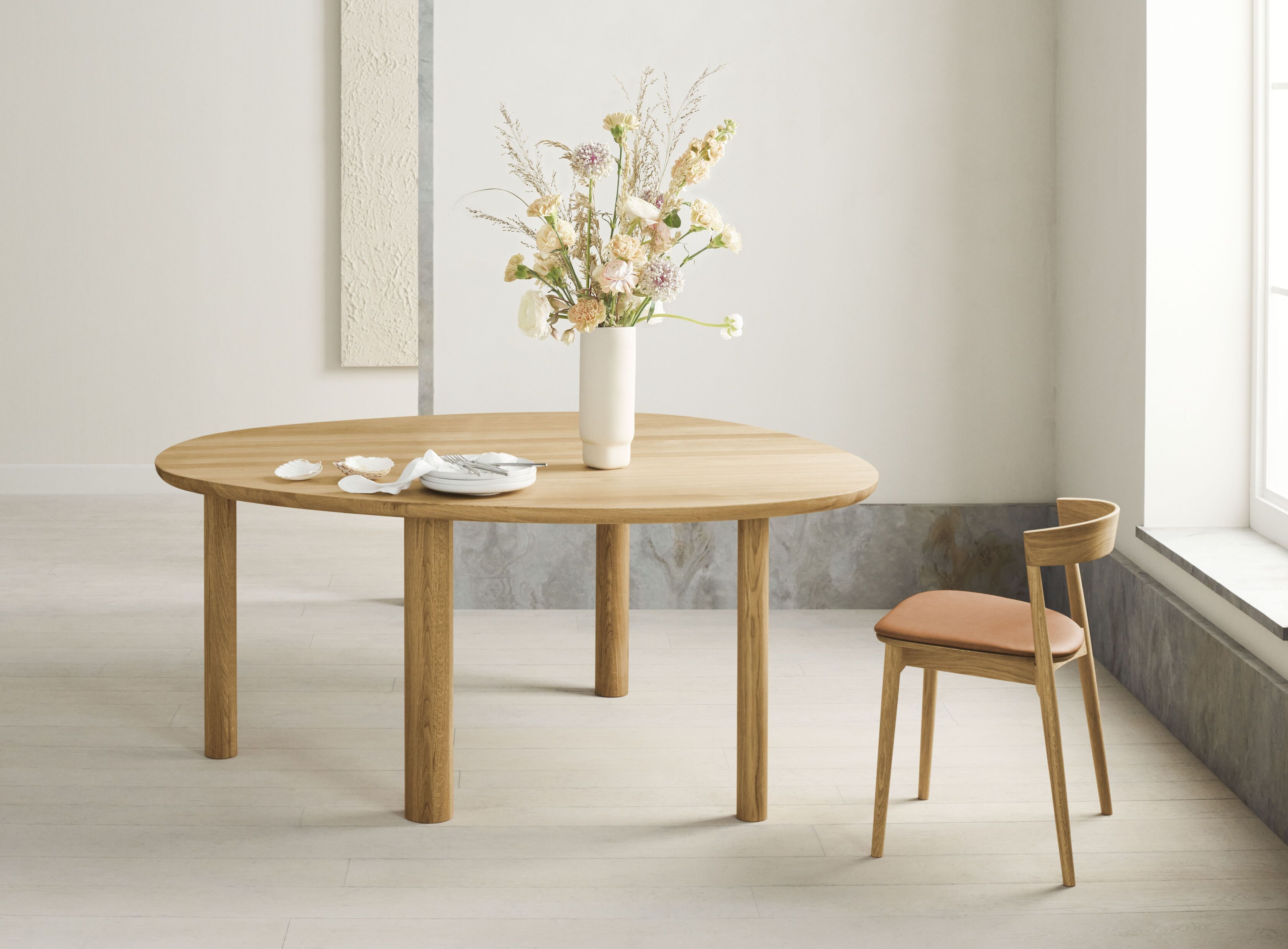 Lataler Eichenholz -Tisch