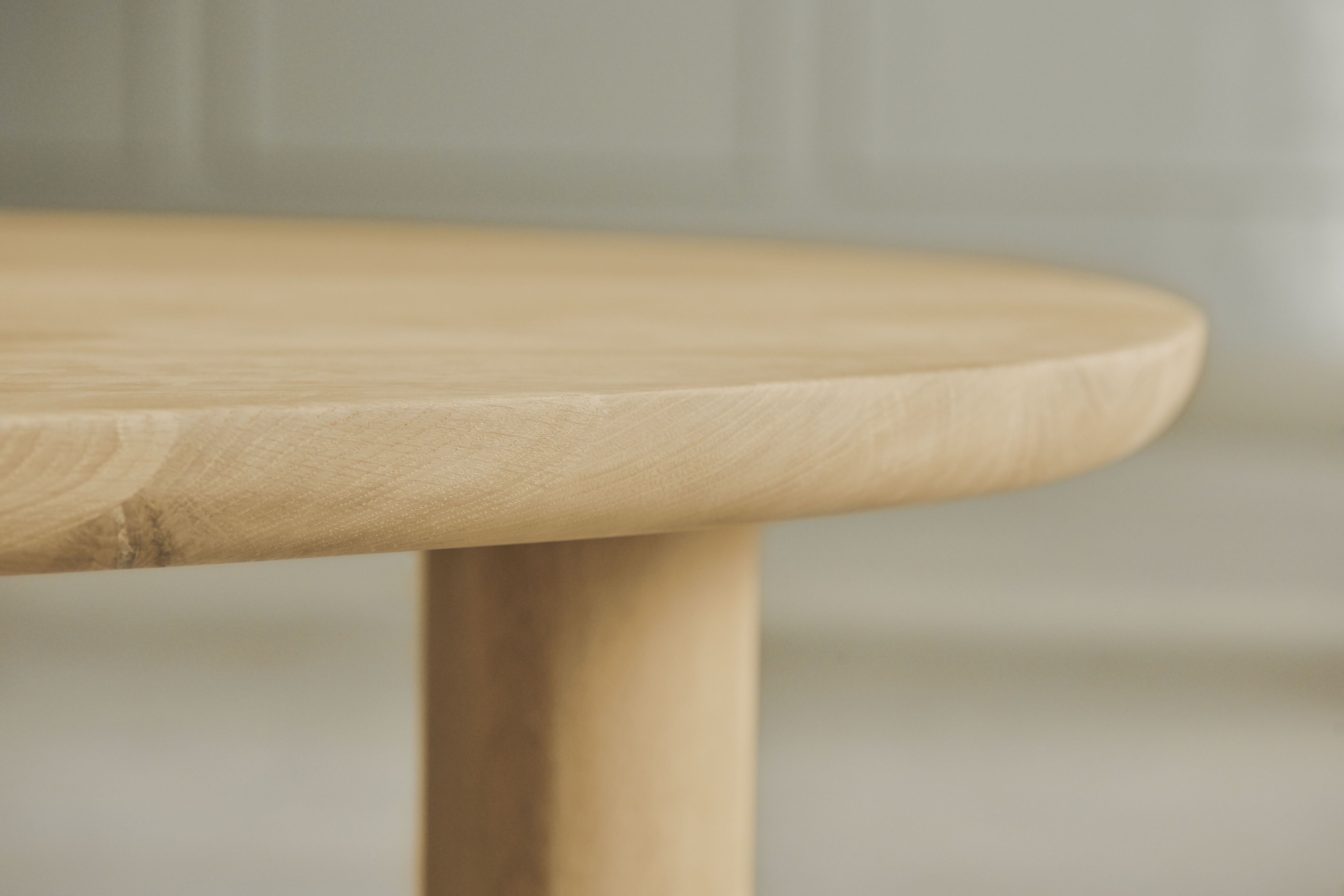 Lataler Eichenholz -Tisch