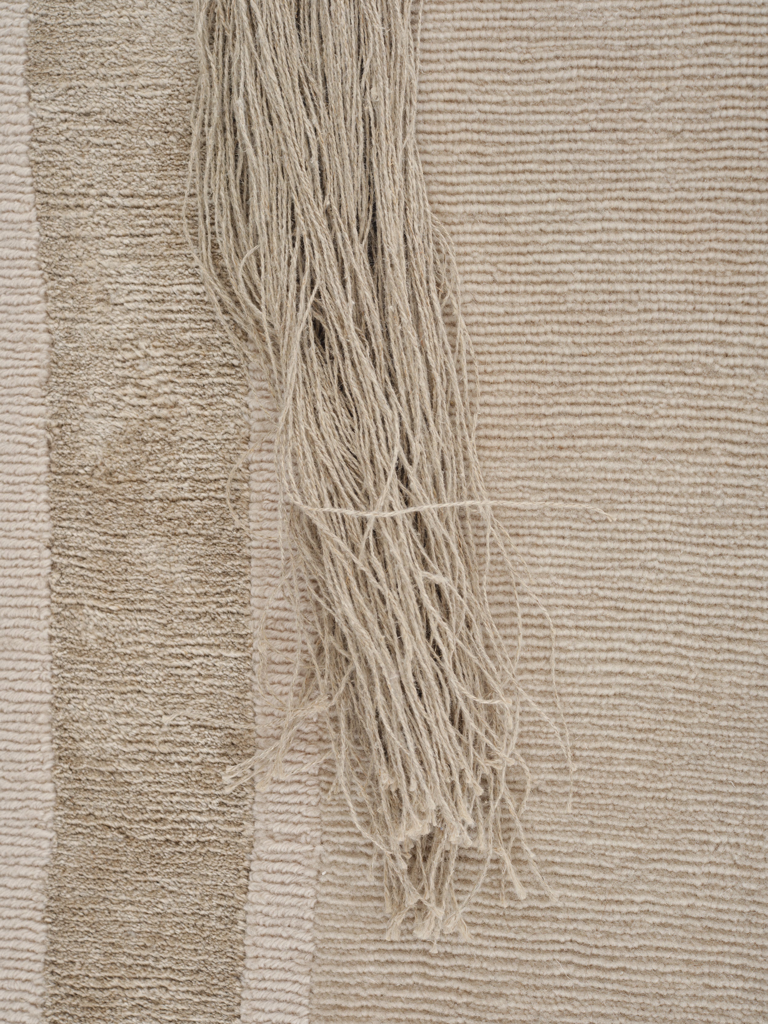 AWRY FRAME decorative rug beige