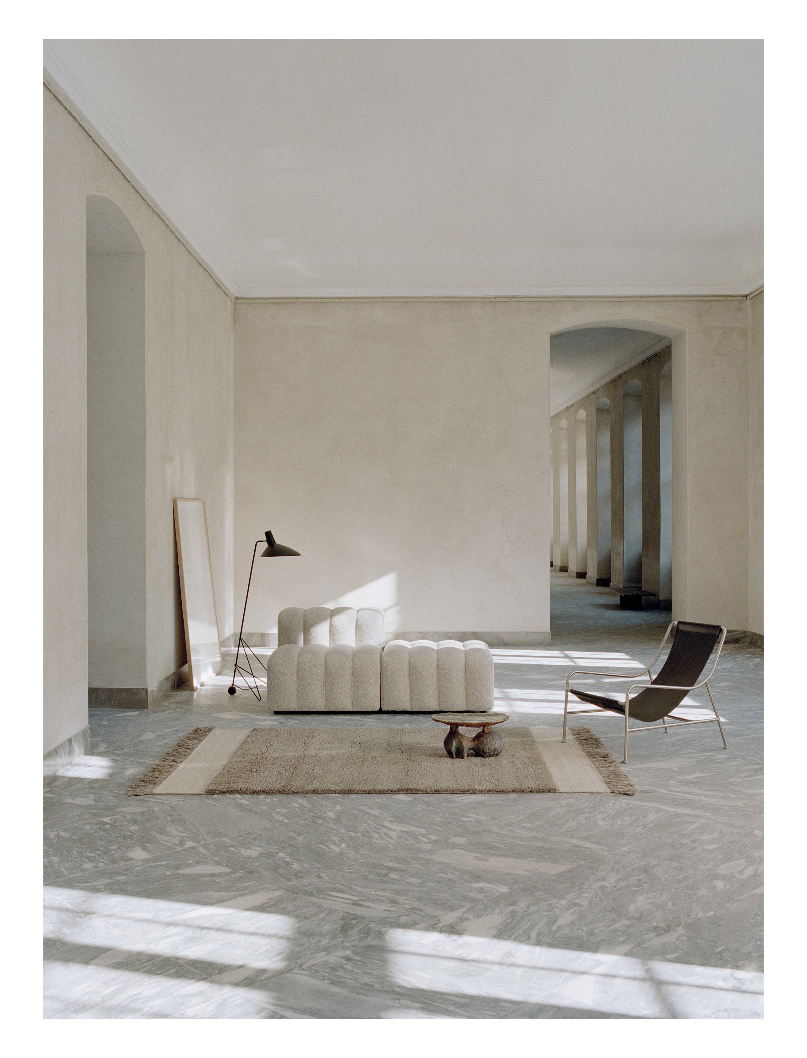 Teppich HUMBLE ACT grau mit beige