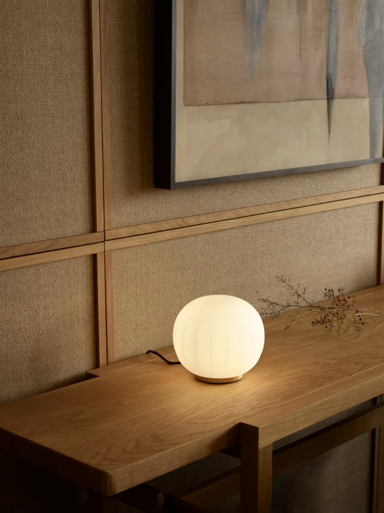 Solid Table Table Lamp