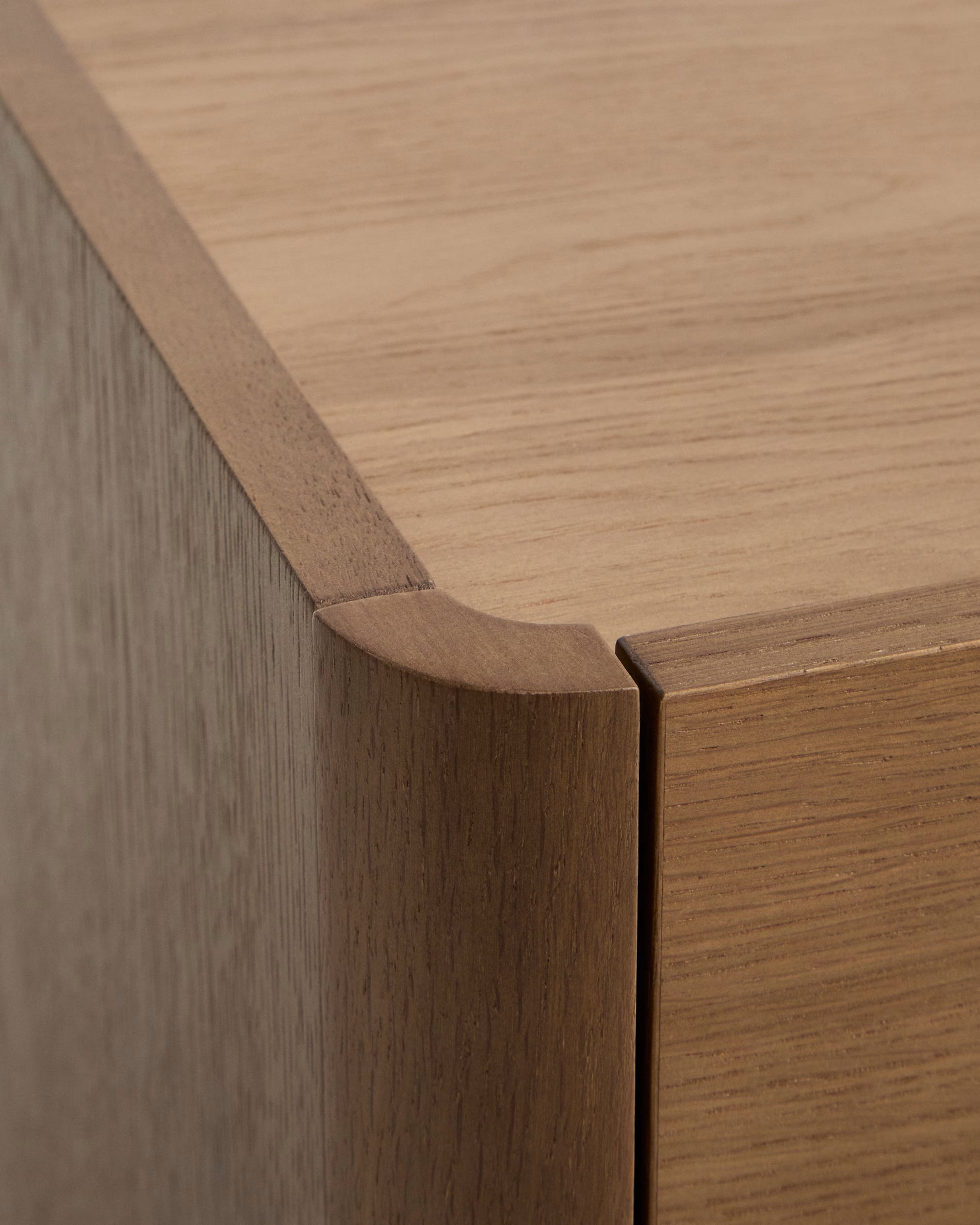 TV-meubel ARELIDA eikenfineer